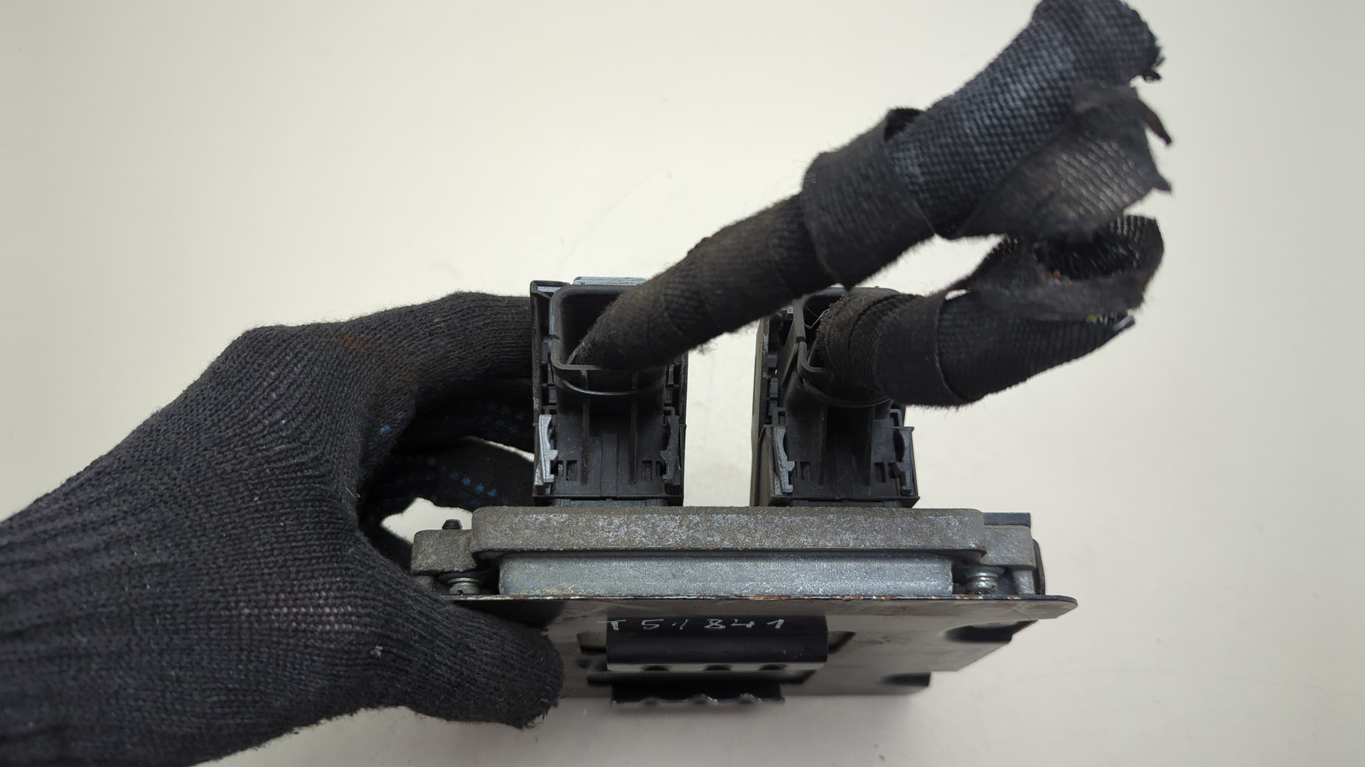 Блок управления двигателем