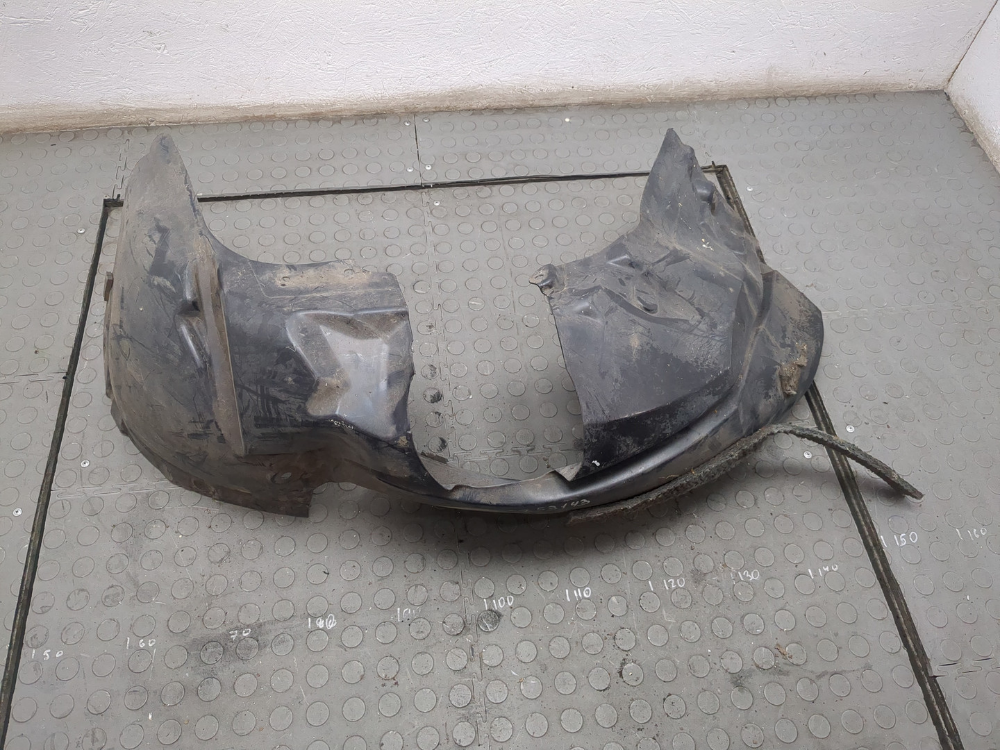 Локер передний левый