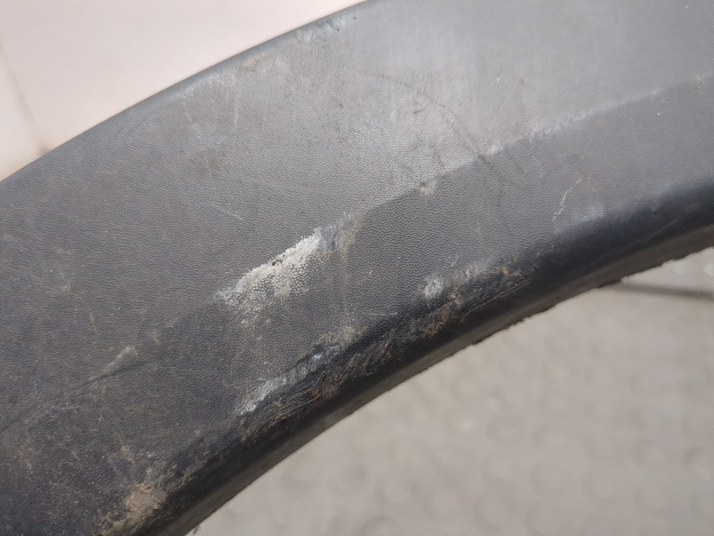 Накладка переднего крыла правого