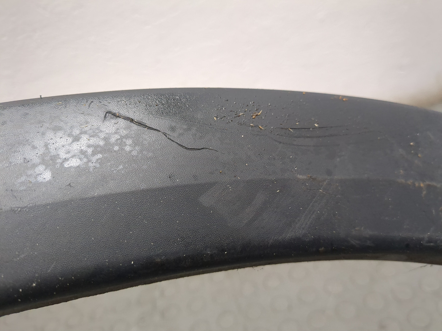 Накладка переднего крыла правого