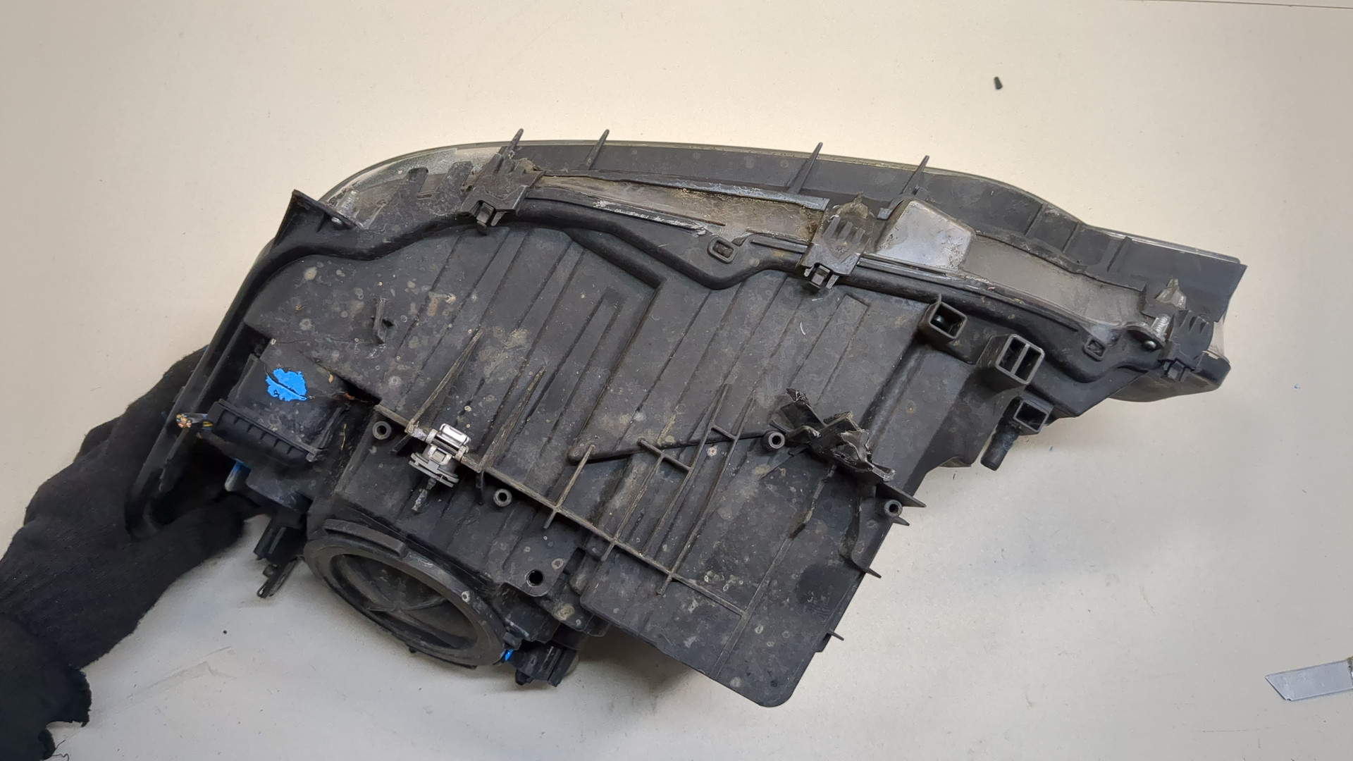 Фара правая