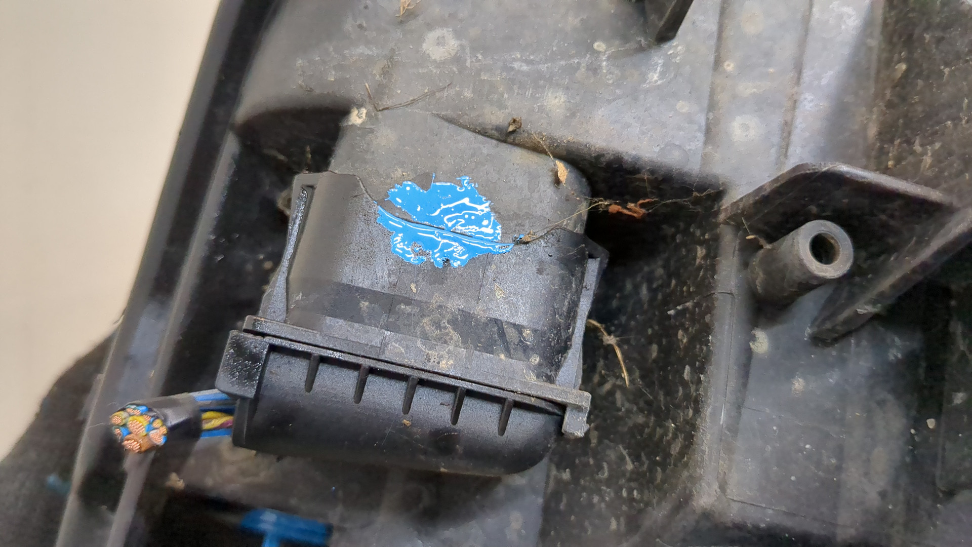 Фара правая