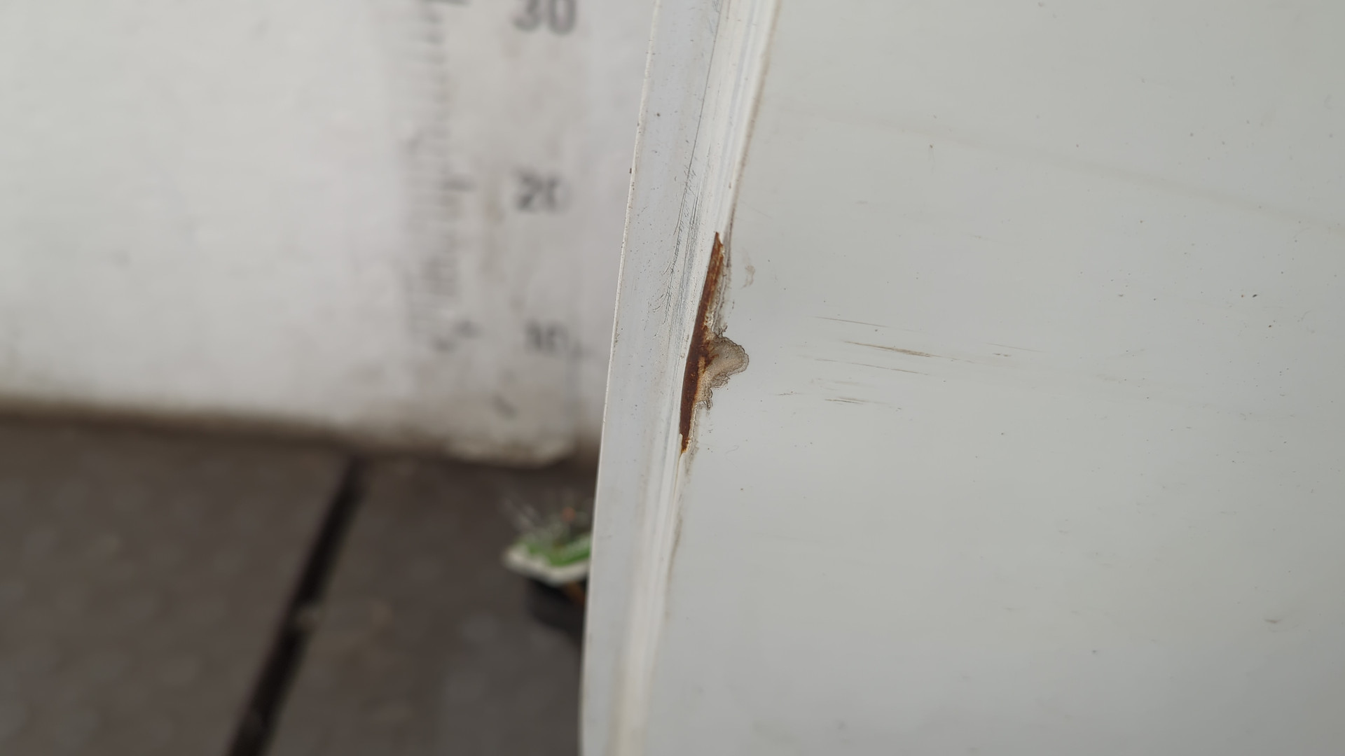 Дверь задняя левая