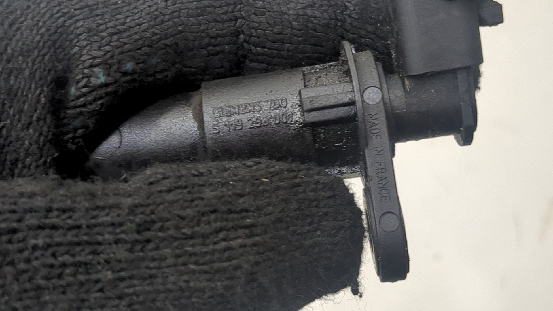 Датчик положения коленвала