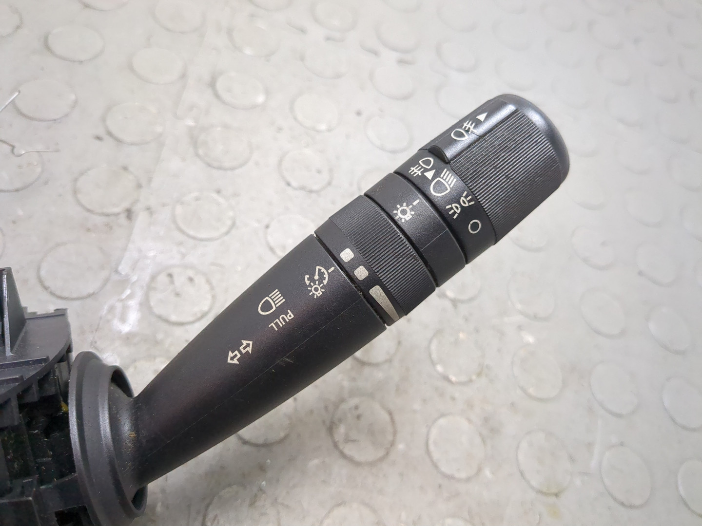 Переключатель подрулевой