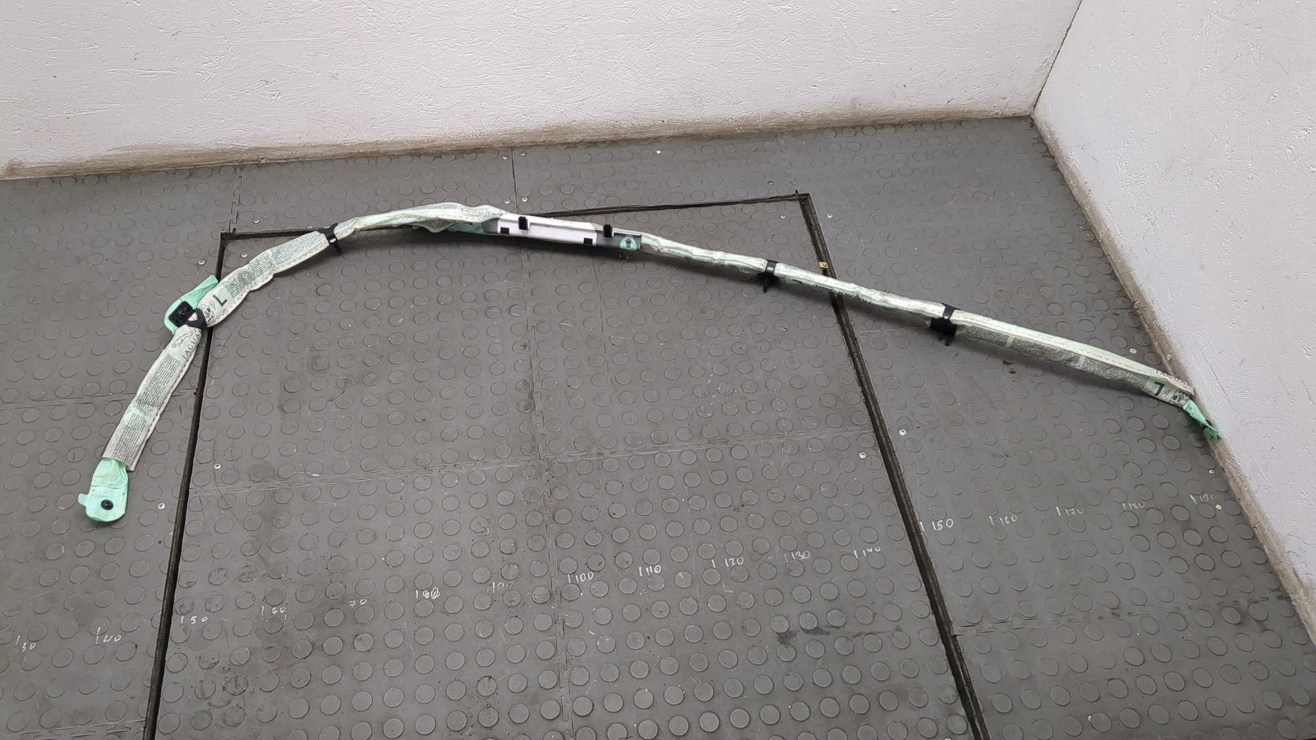 Подушка безопасности боковая (шторка)