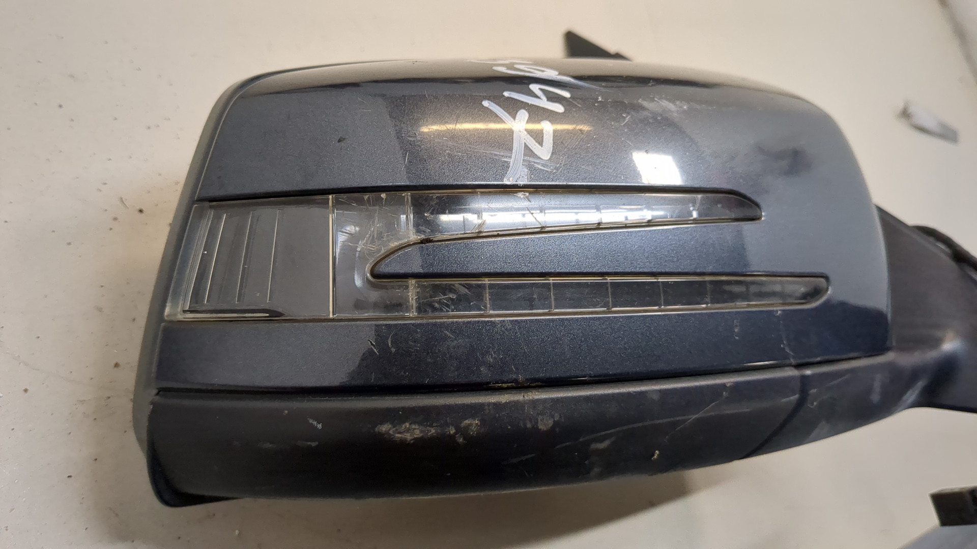 Зеркало правое электрическое