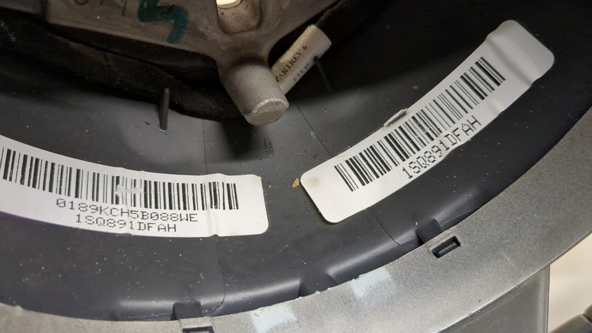 Рулевое колесо (руль)