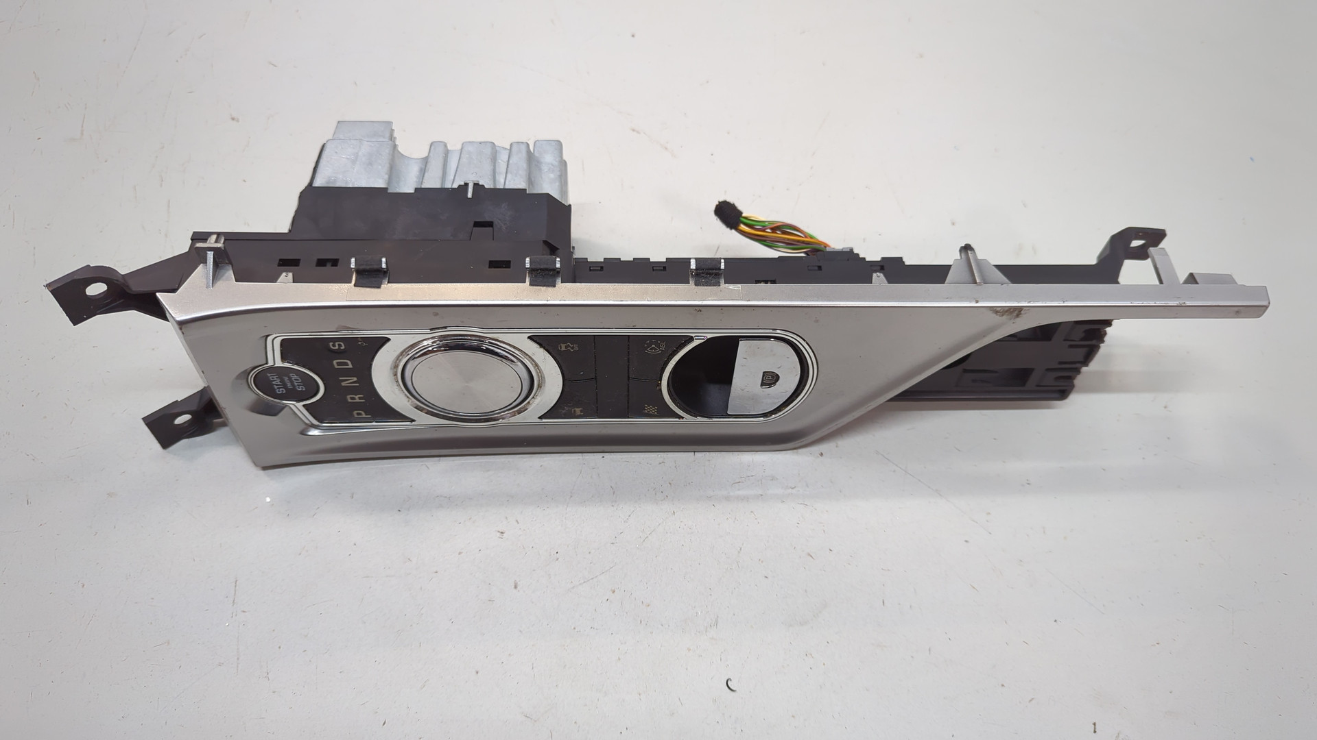 Кулиса МКПП / АКПП