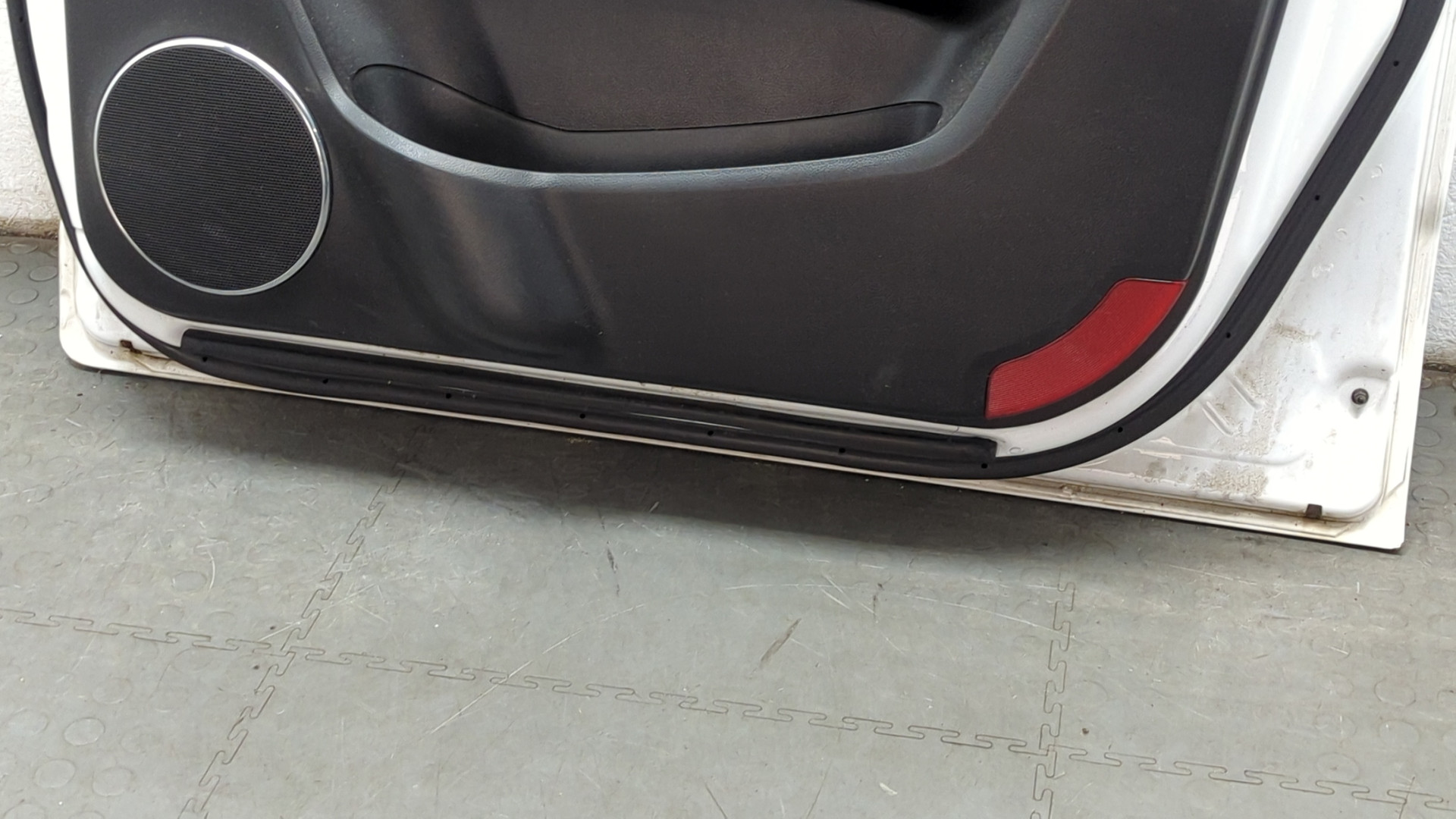 Дверь передняя правая