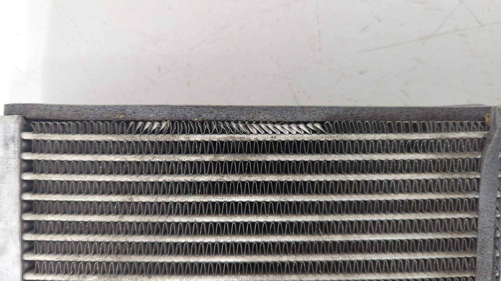 Радиатор кондиционера / конденсер