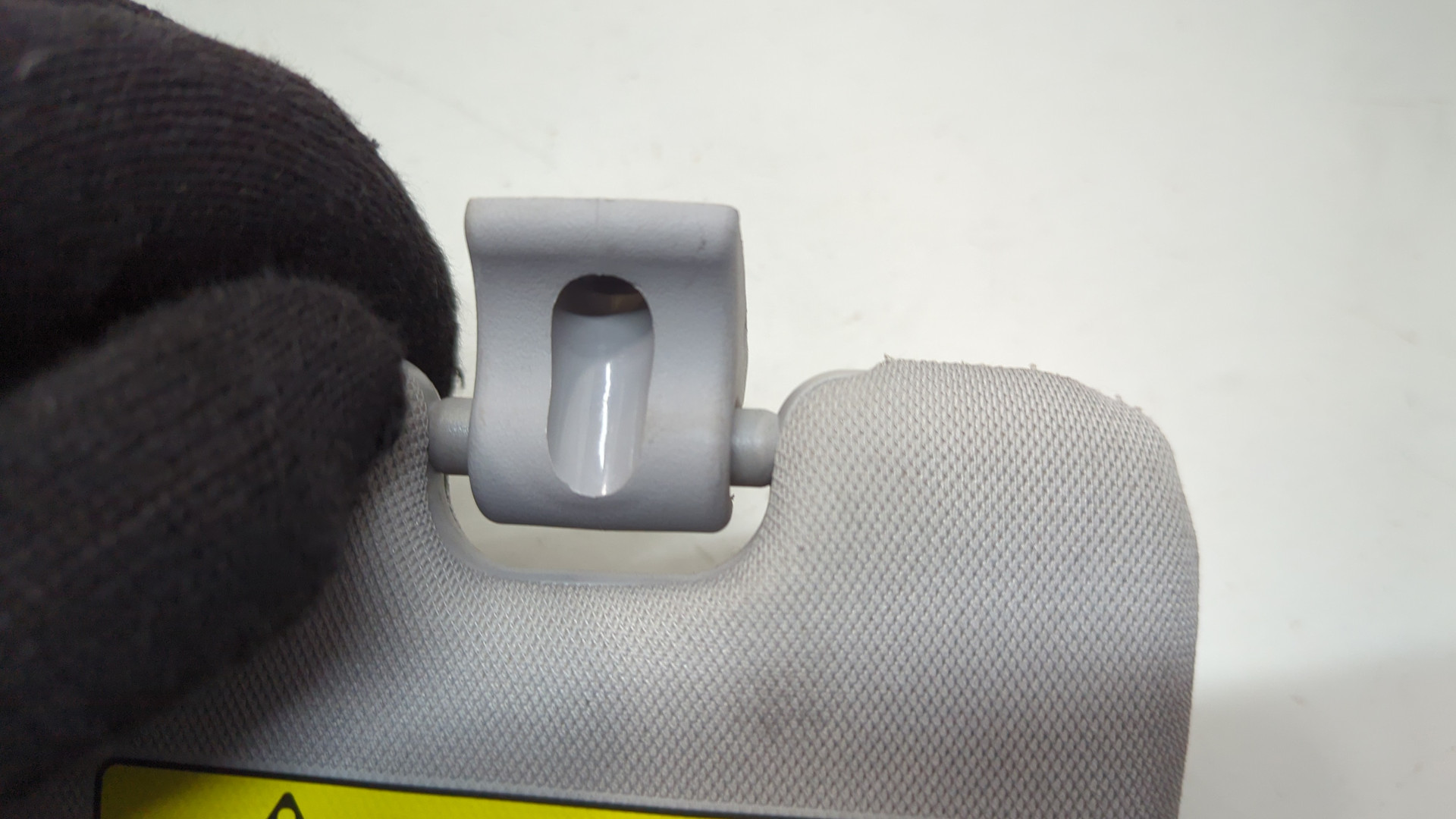 Козырек солнцезащитный