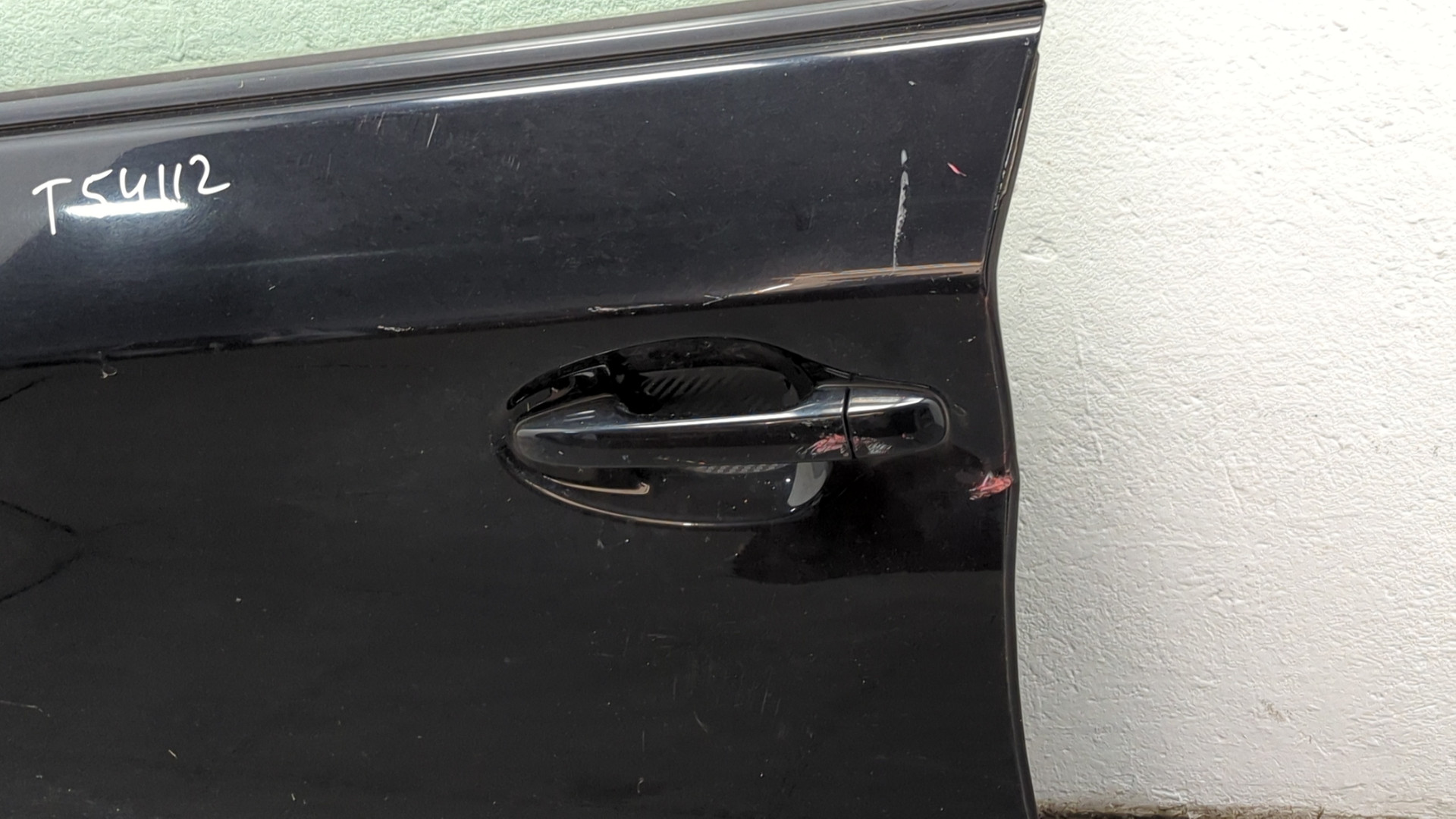 Дверь передняя левая