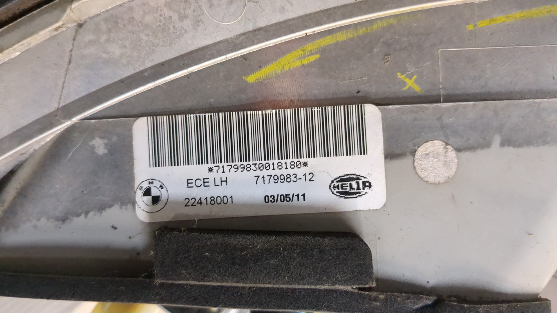 Фонарь задний левый