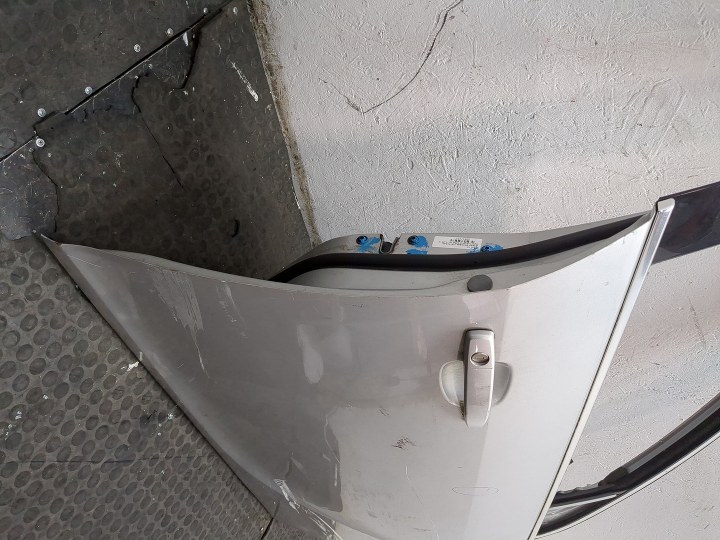 Дверь передняя правая