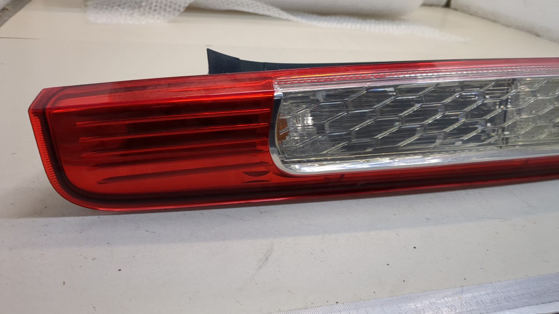 Фонарь задний левый