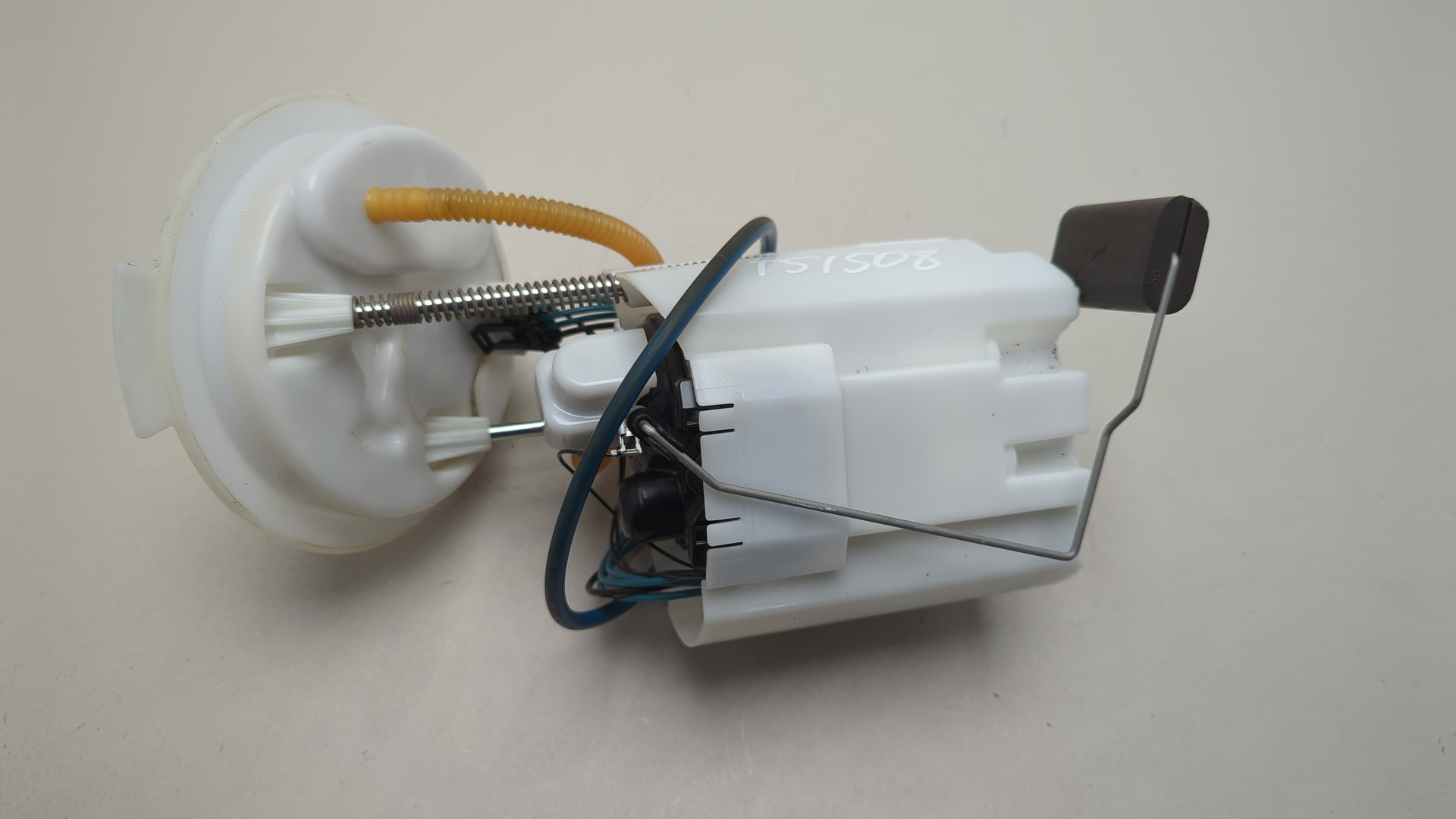 Насос топливный электрический