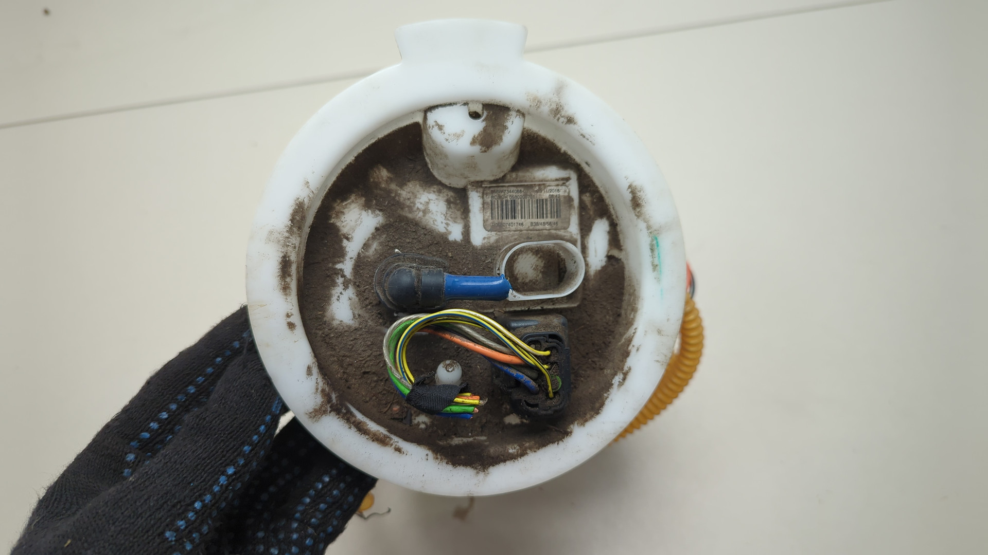 Насос топливный электрический