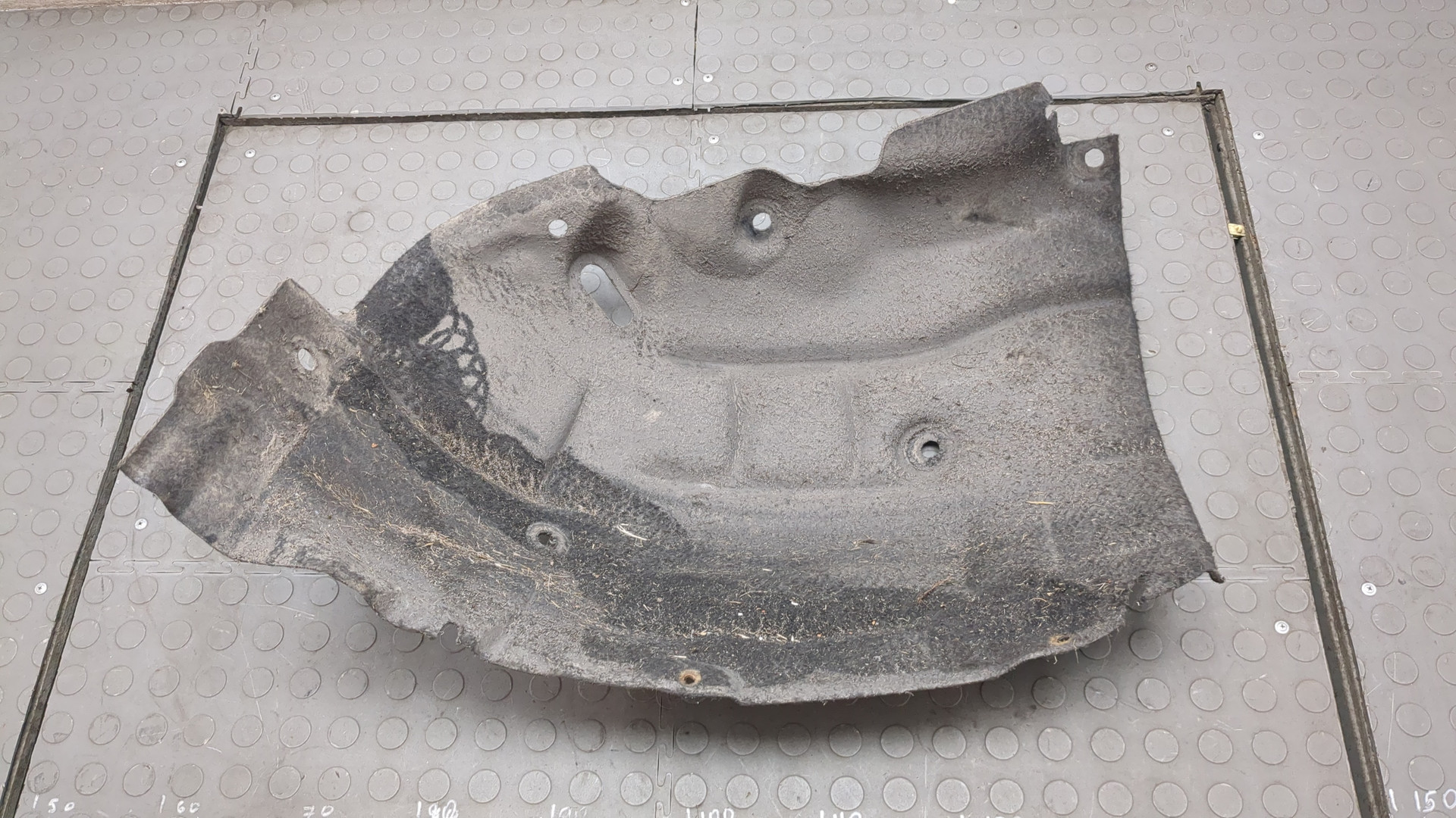 Локер передний левый