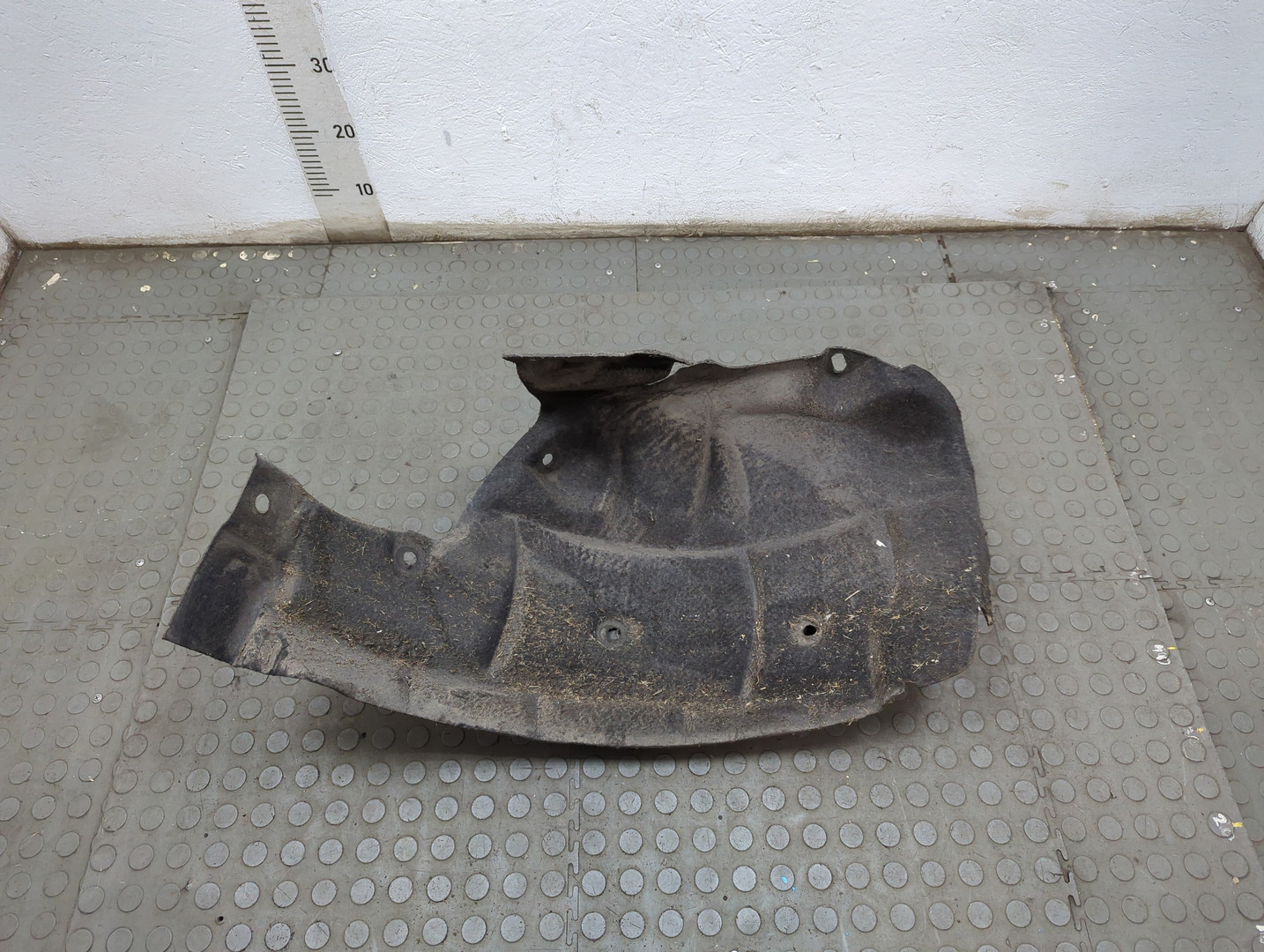 Локер передний левый