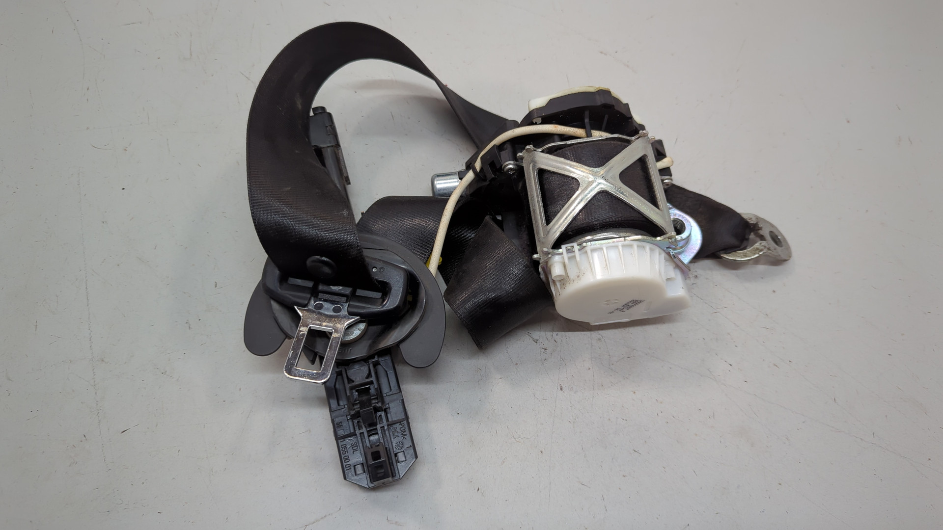 Ремень безопасности