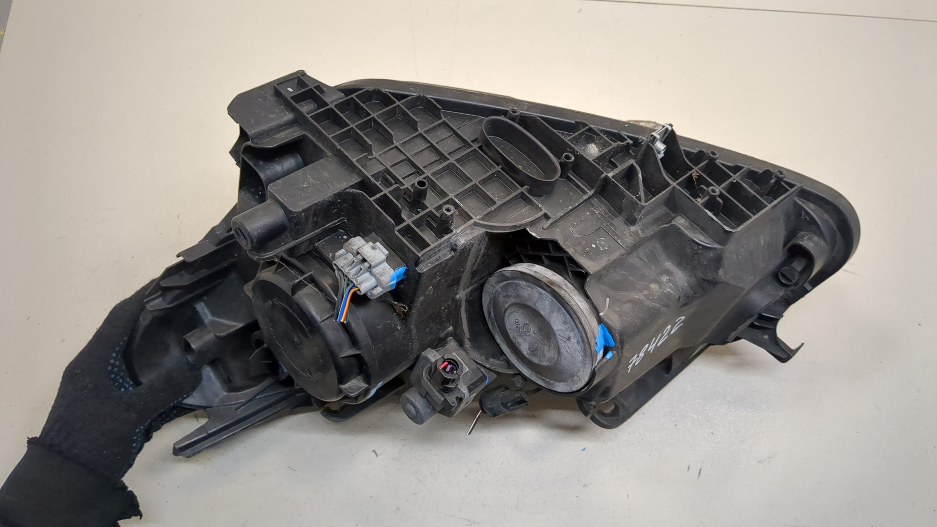 Фара правая