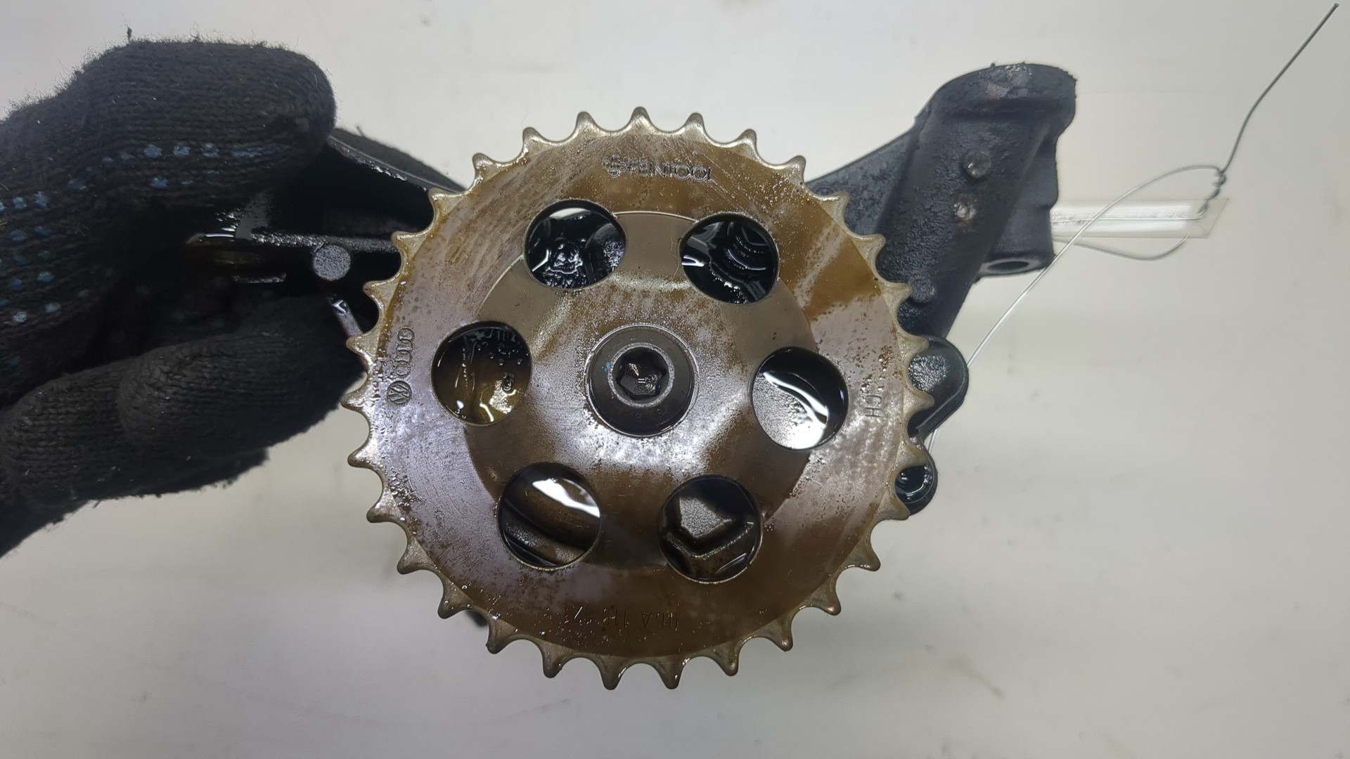 Насос масляный