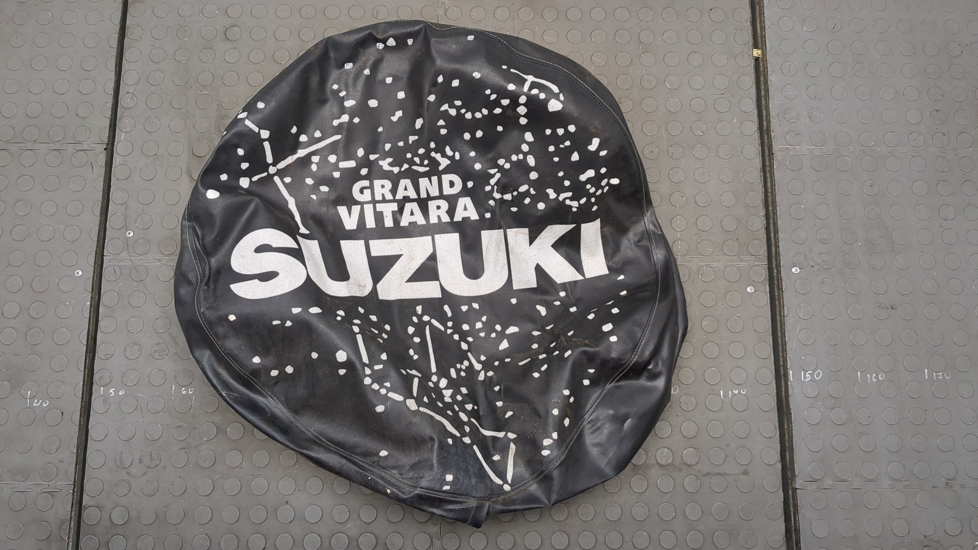 Чехол запасного колеса