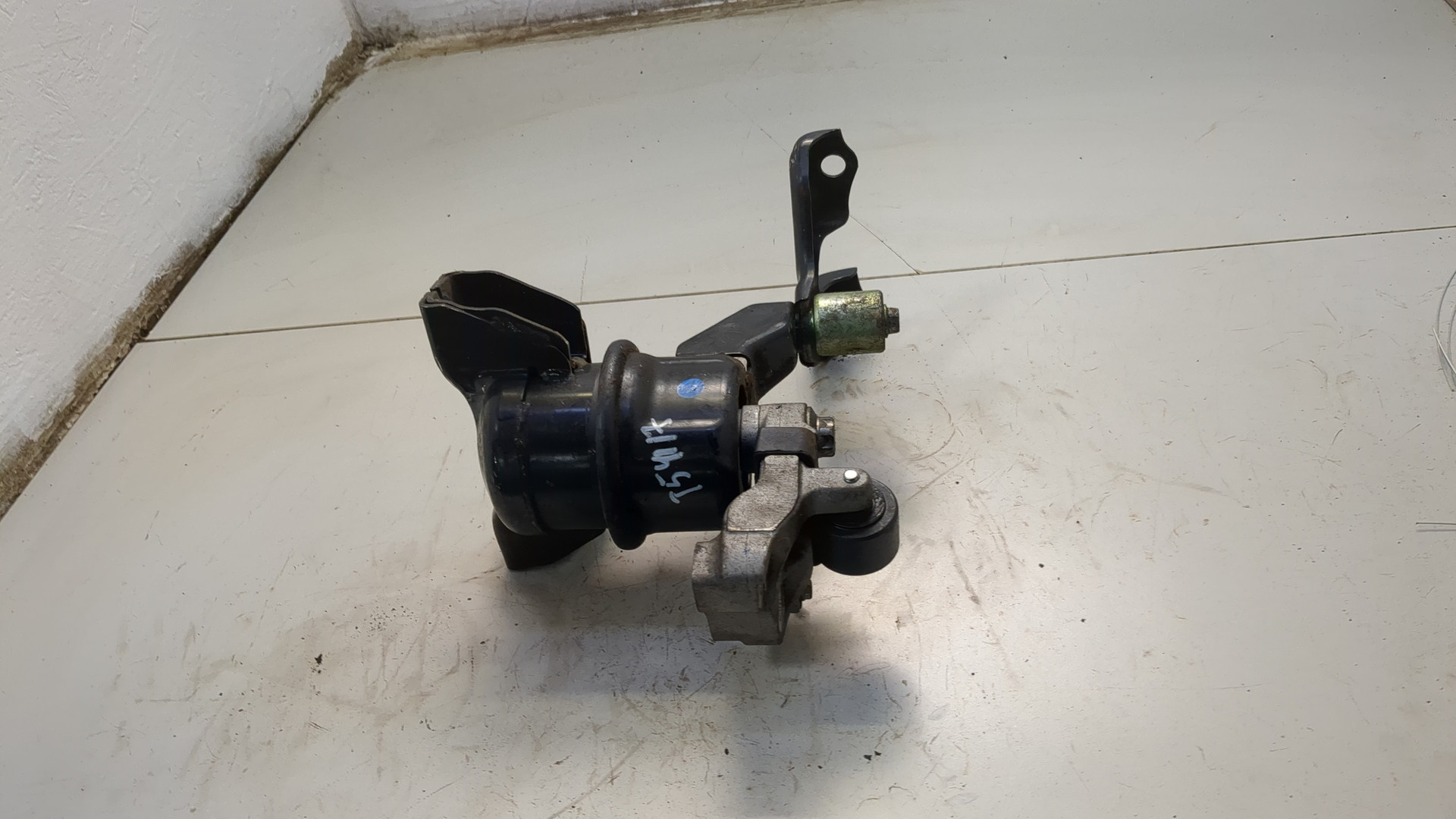 Опора двигателя