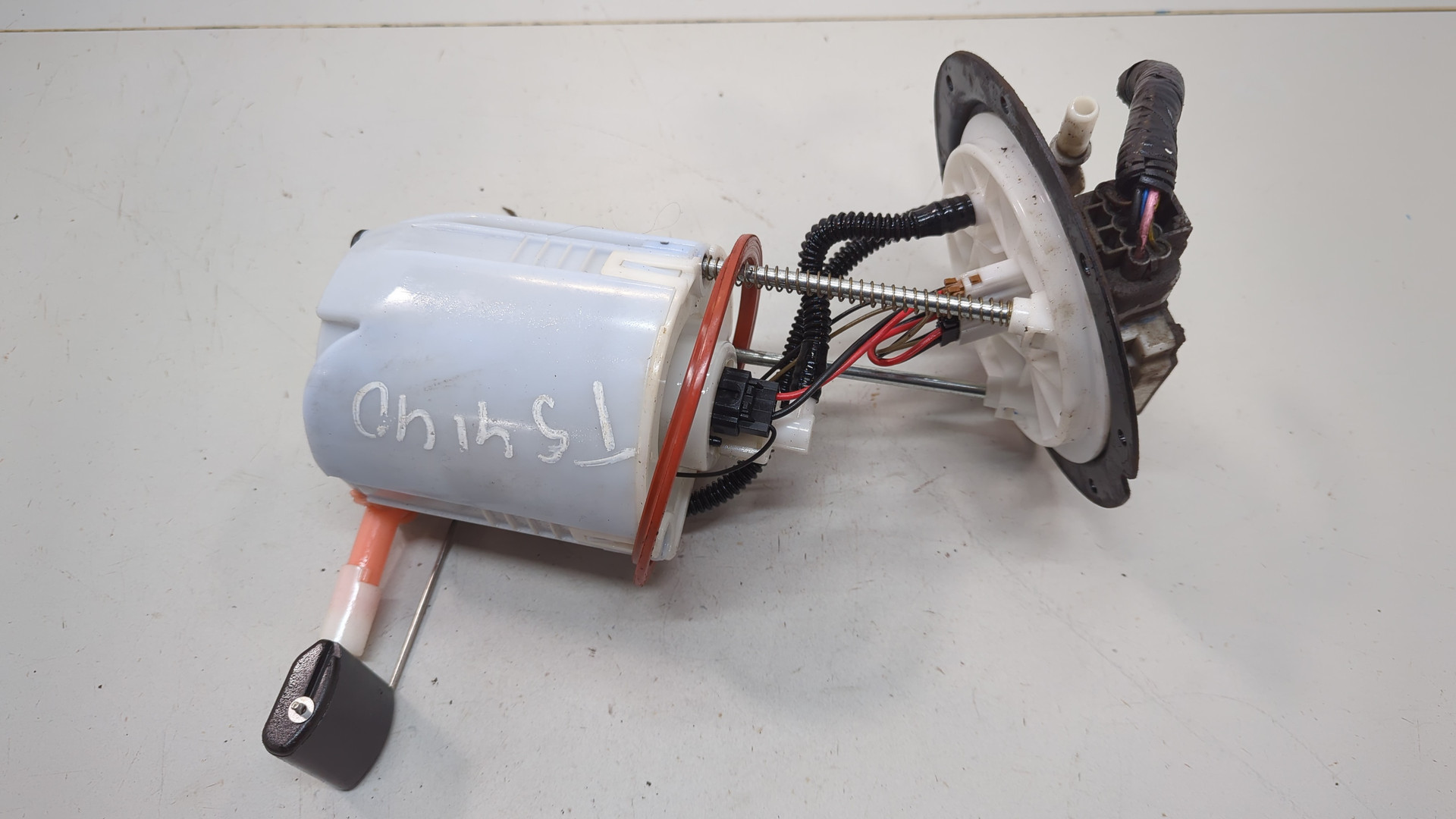 Насос топливный электрический