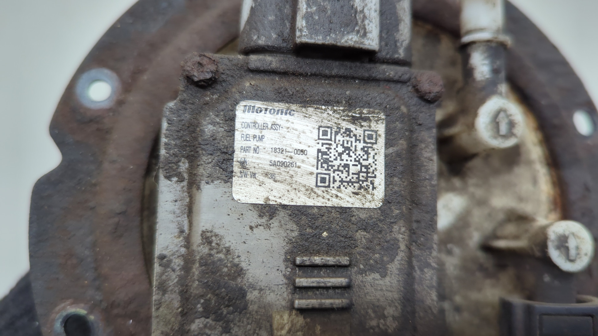 Насос топливный электрический