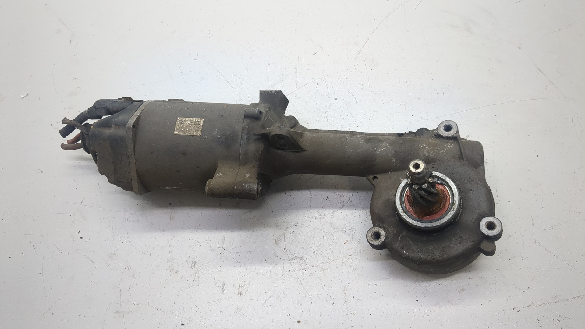 Серводвигатель рулевой рейки