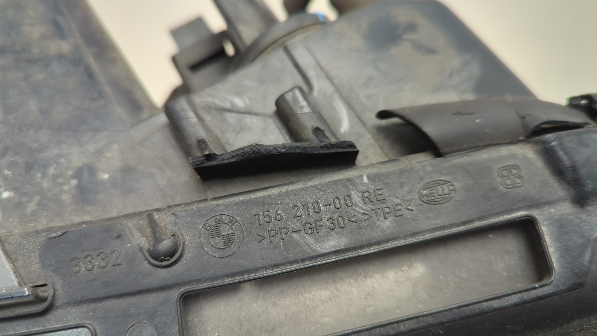 Фара правая