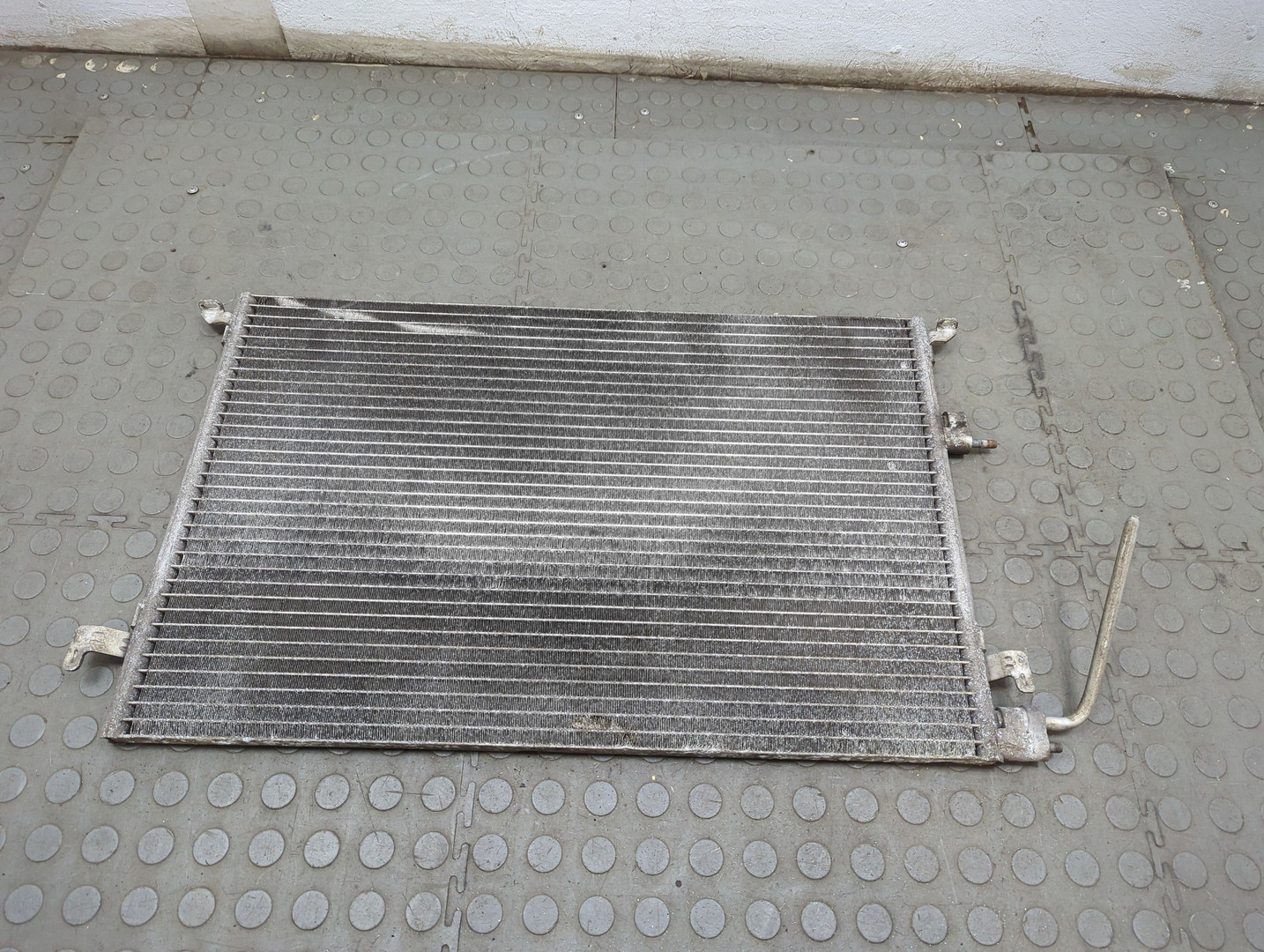 Радиатор кондиционера / конденсер