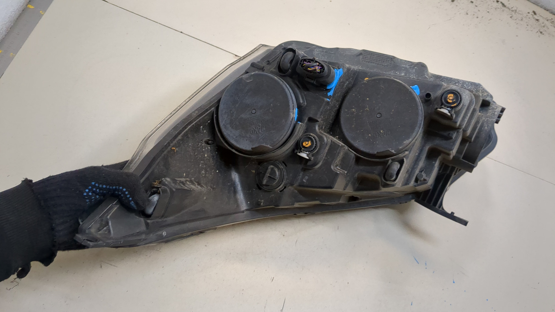 Фара правая