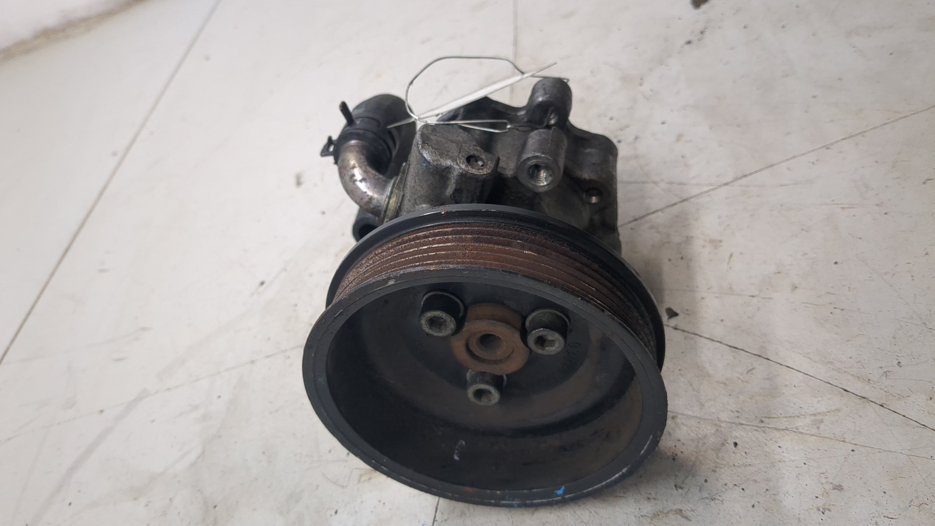 Насос ГУР (гидроусилитель руля)