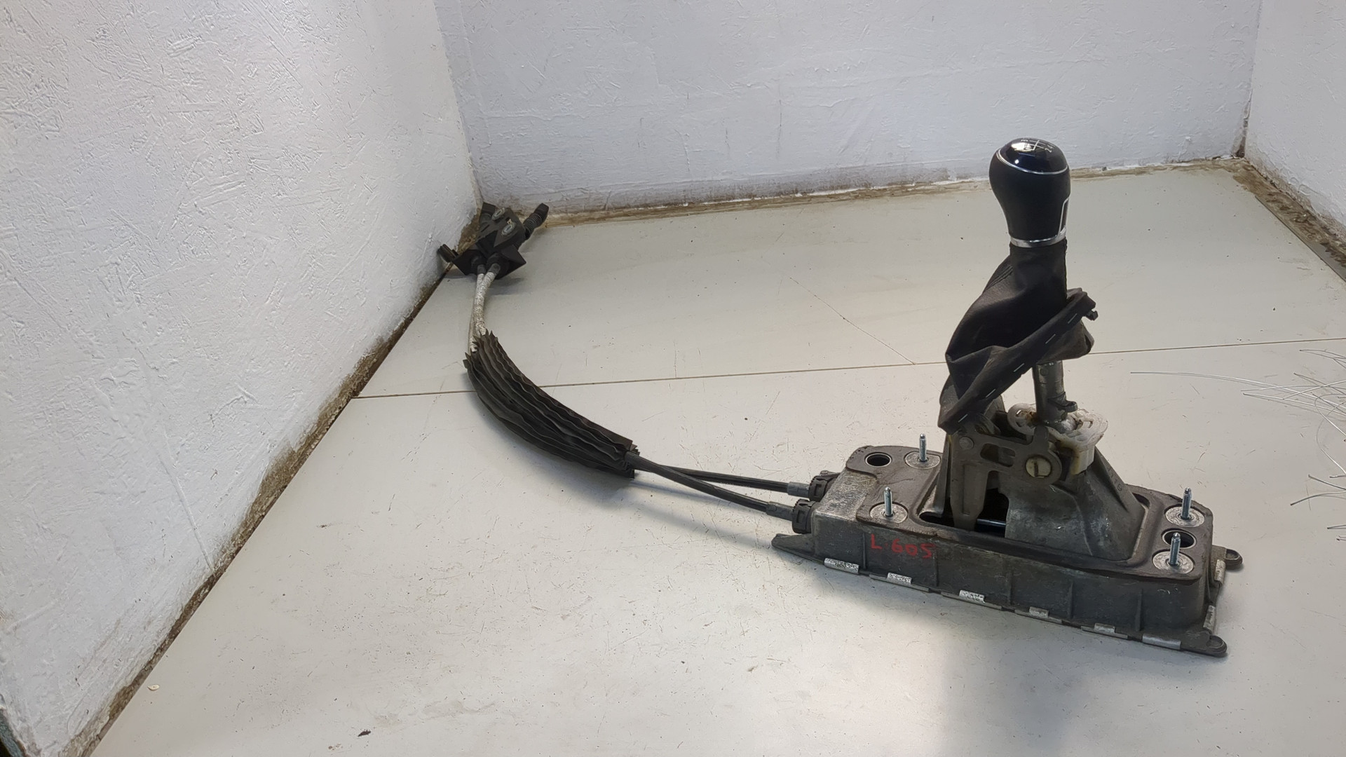 Кулиса МКПП / АКПП