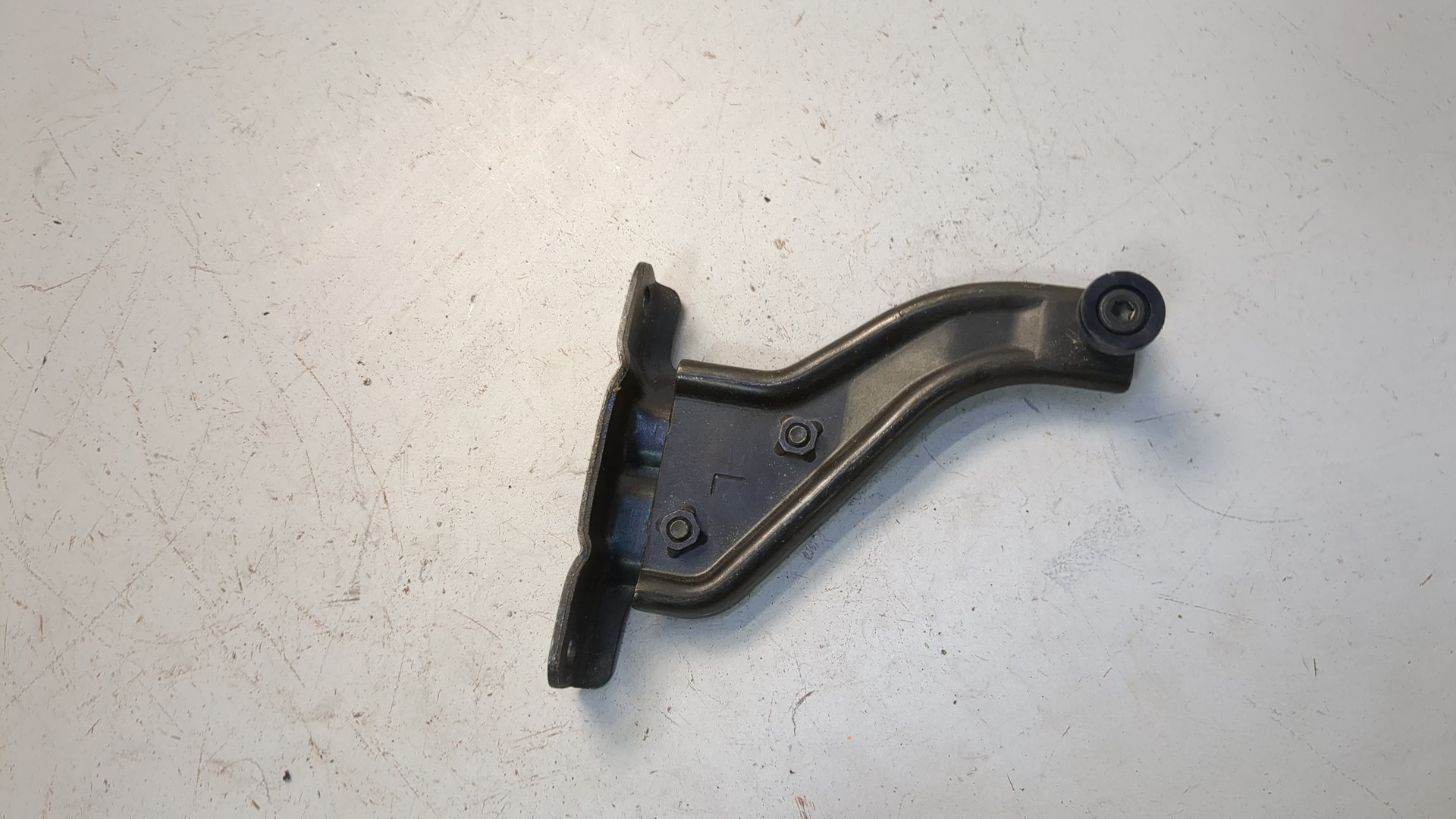 Механизм замка двери