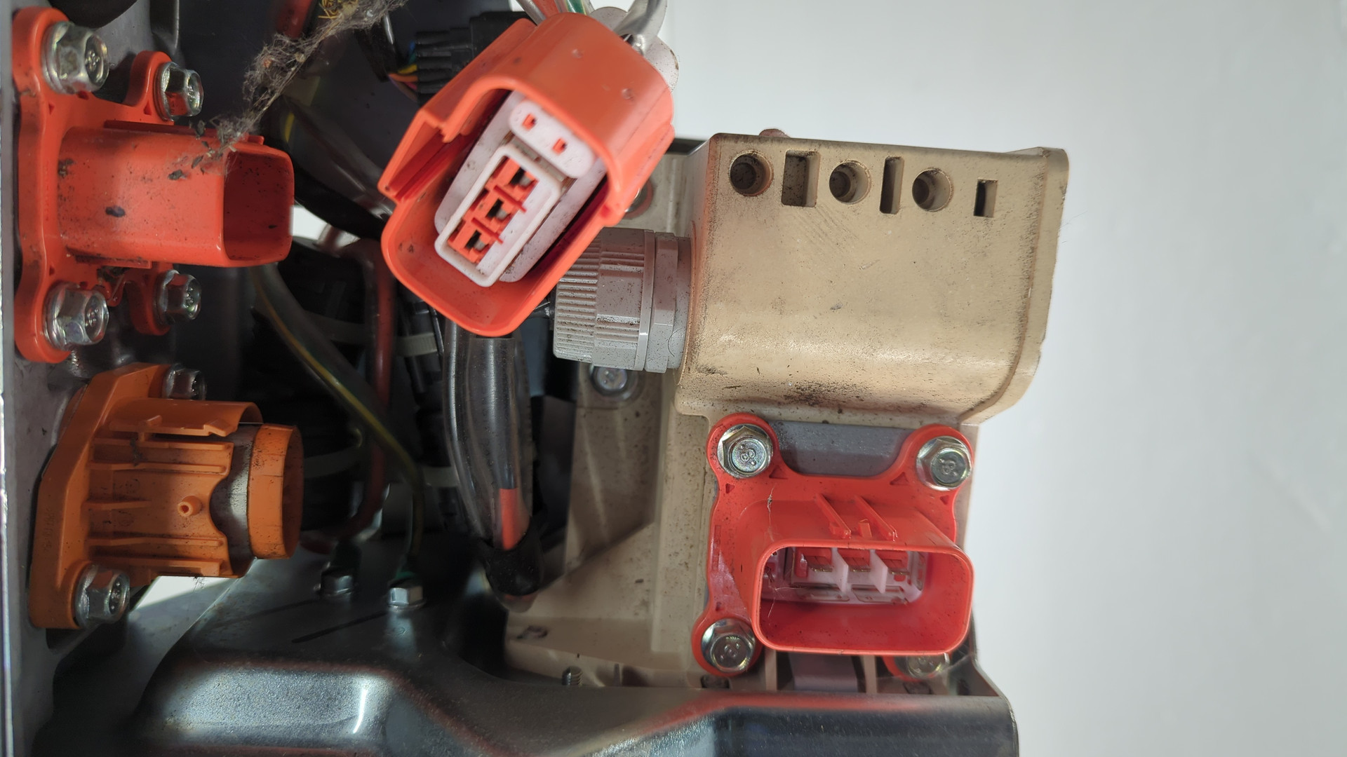 Преобразователь напряжения (адаптер)