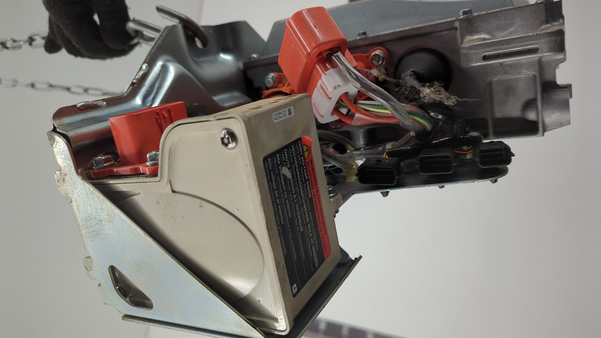 Преобразователь напряжения (адаптер)