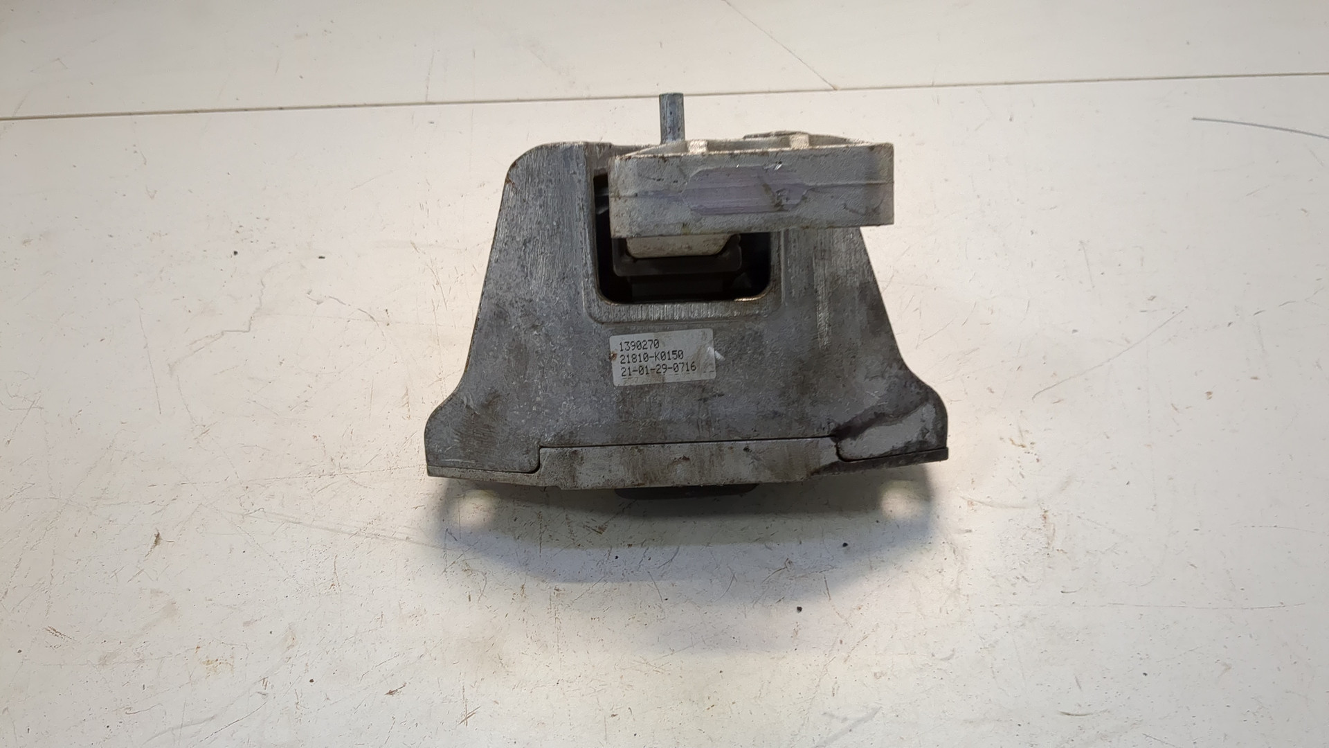 Опора двигателя