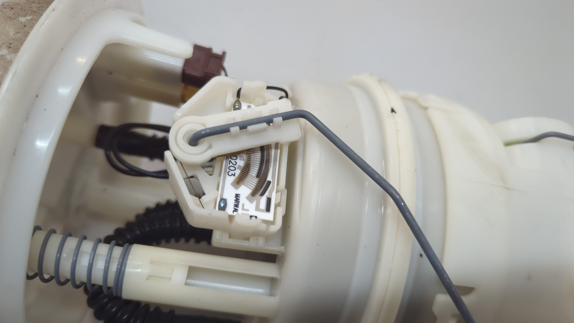 Насос топливный электрический