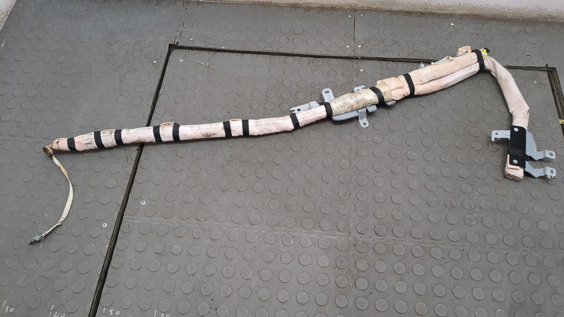 Подушка безопасности боковая (шторка)