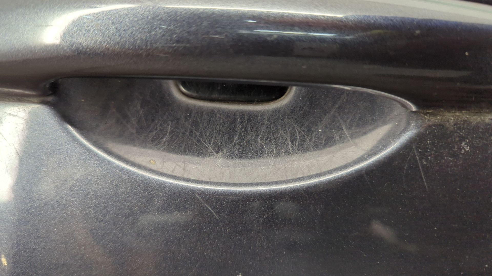 Дверь задняя правая