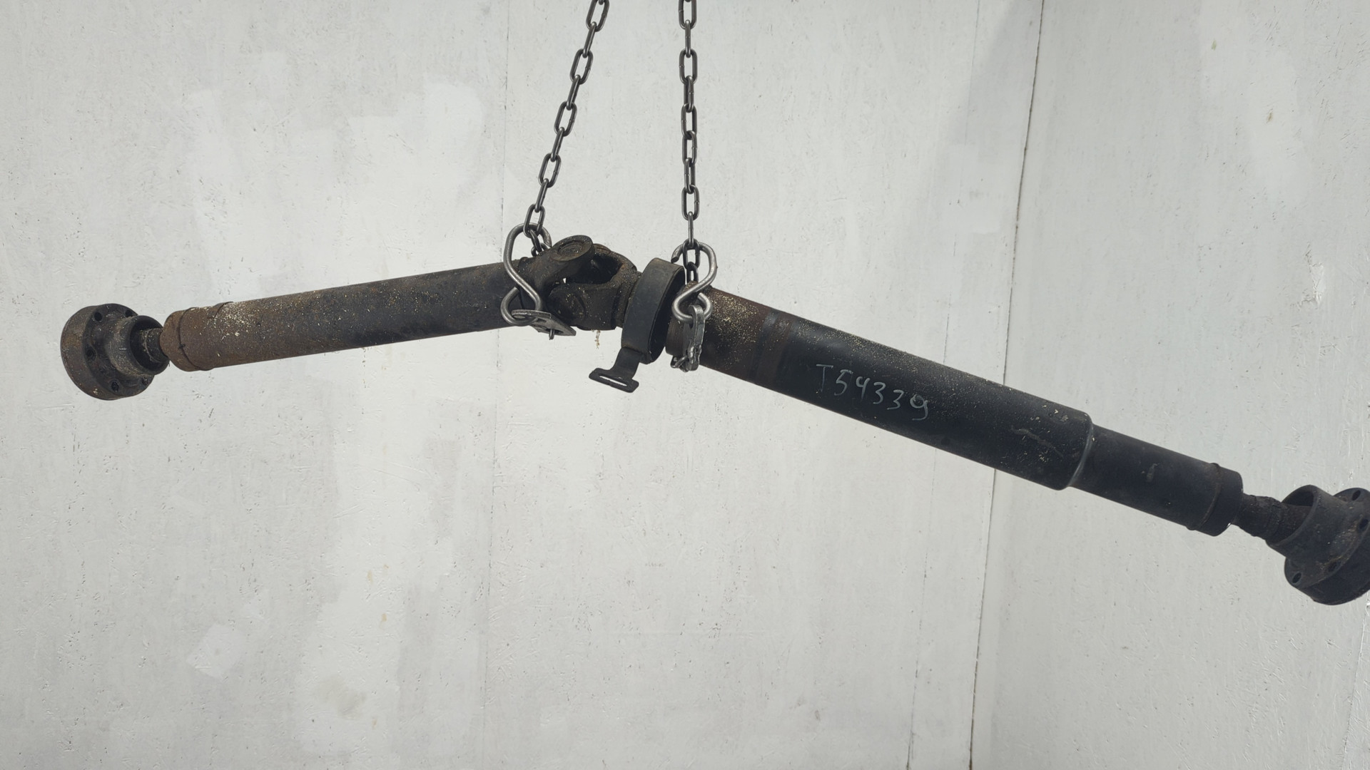 Вал карданный задний