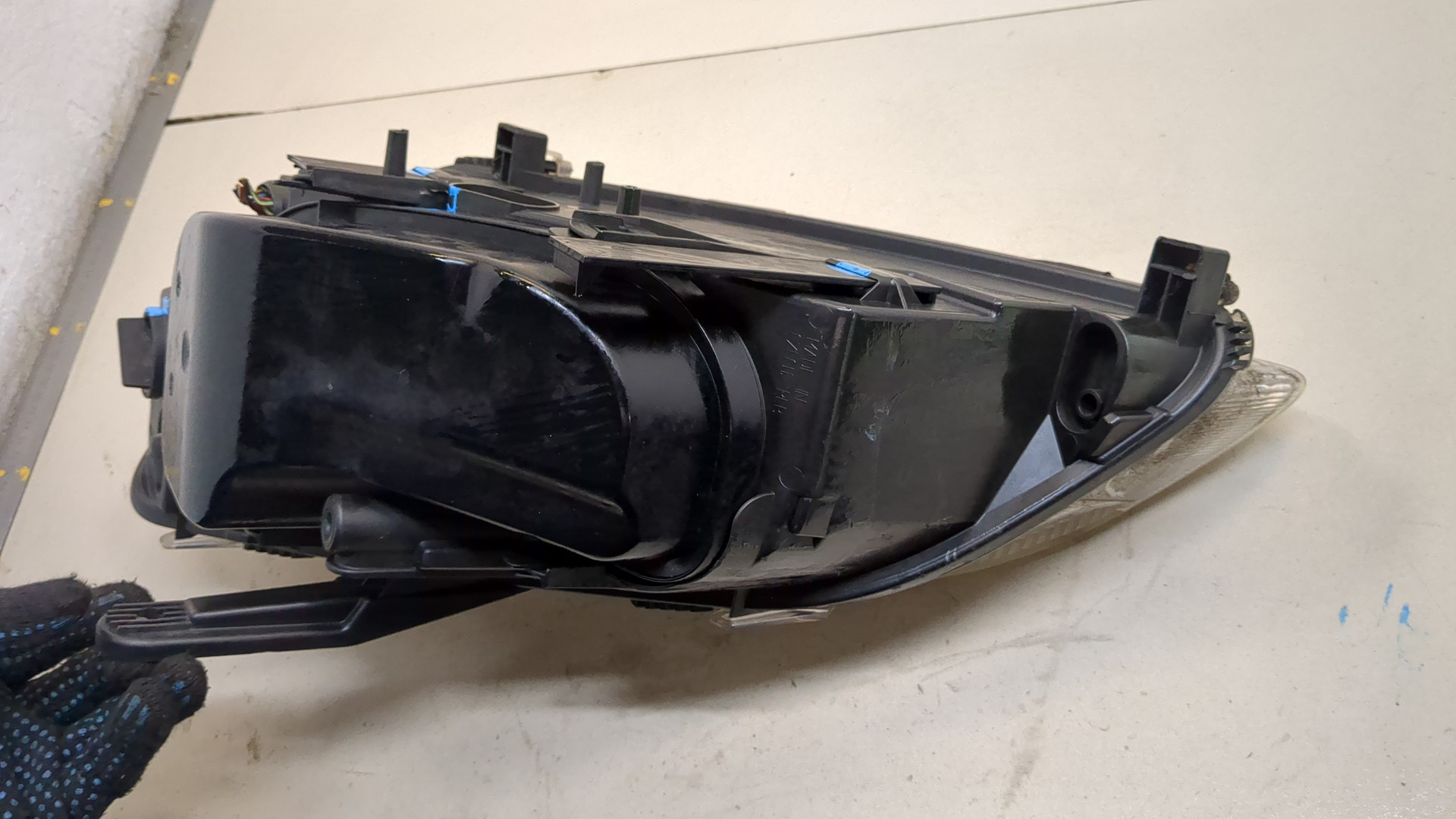 Фара правая