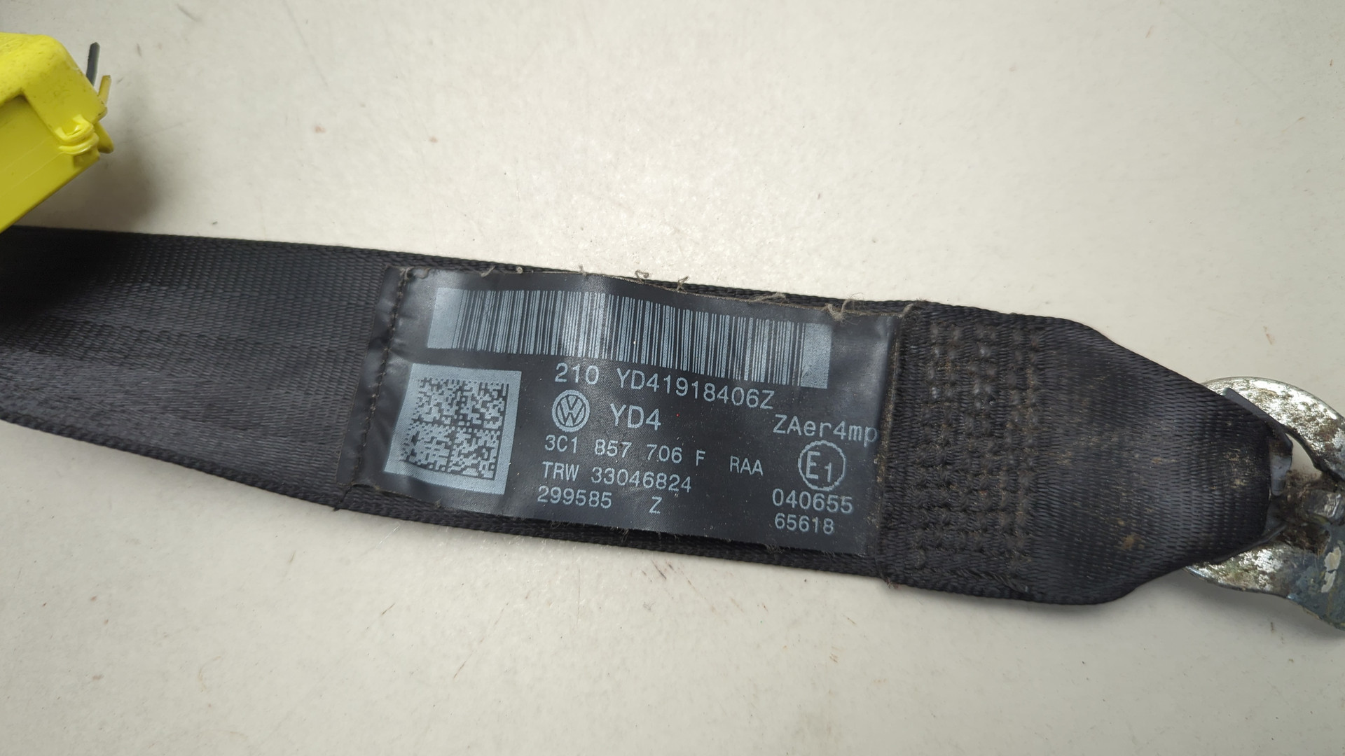 Ремень безопасности