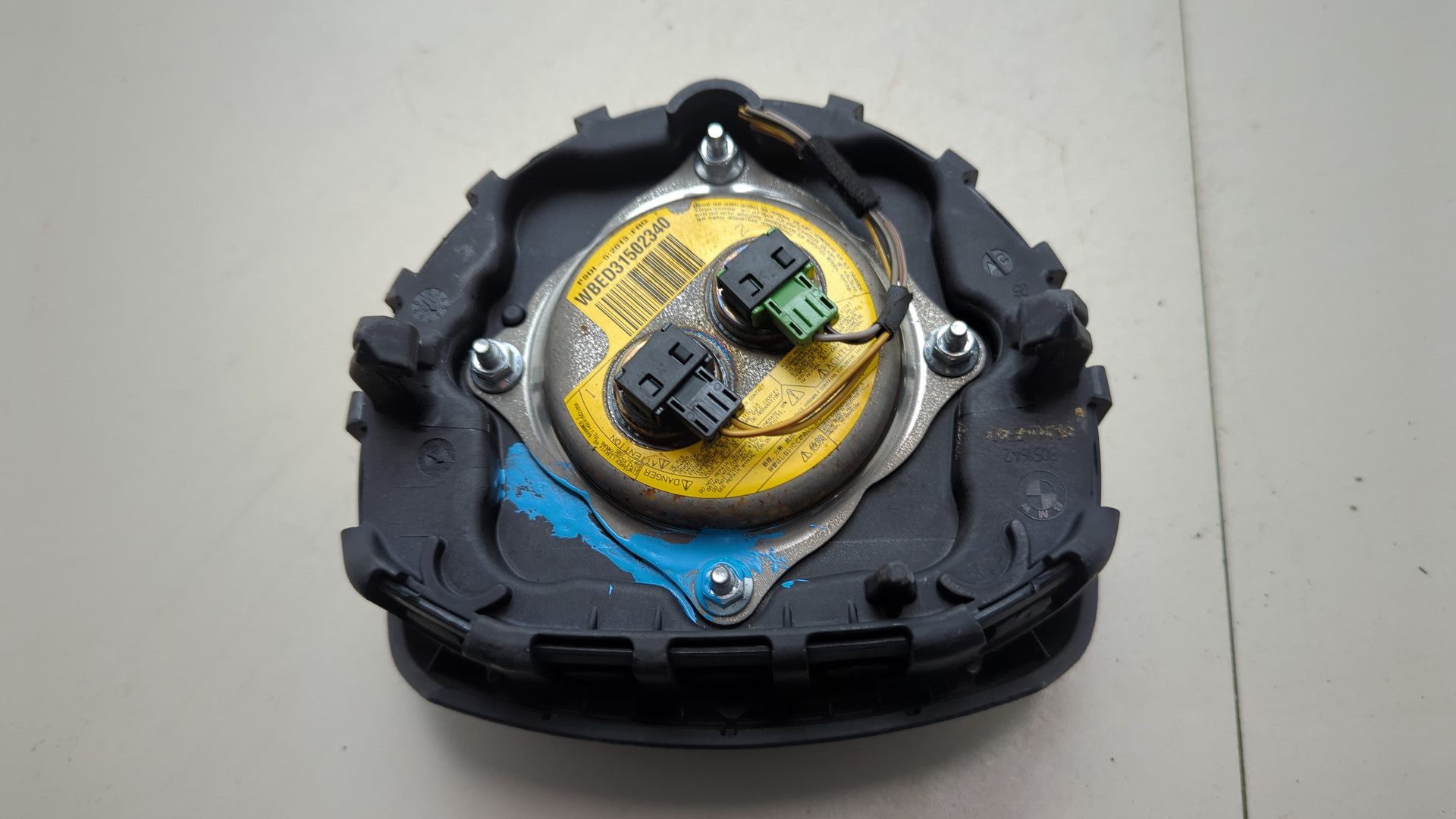 Подушка безопасности в рулевое колесо