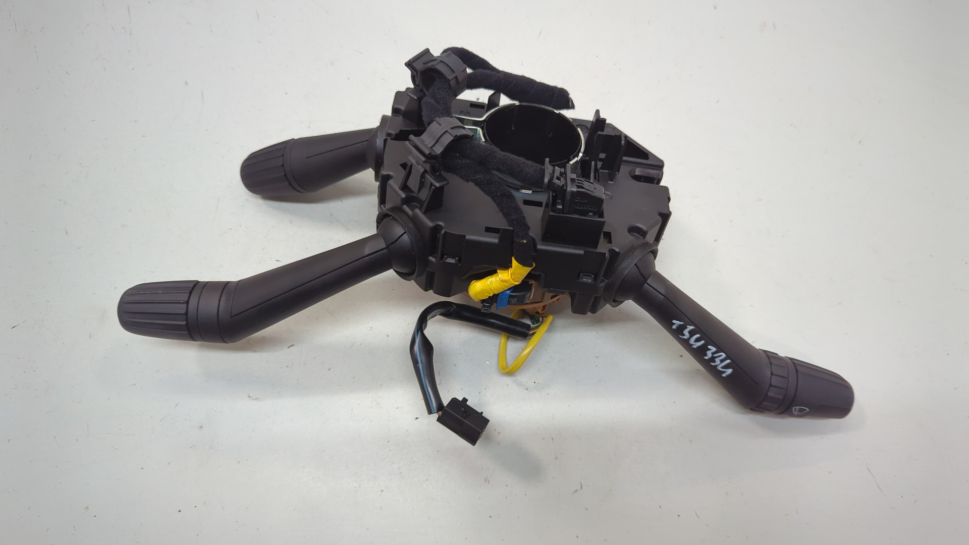 Переключатель подрулевой