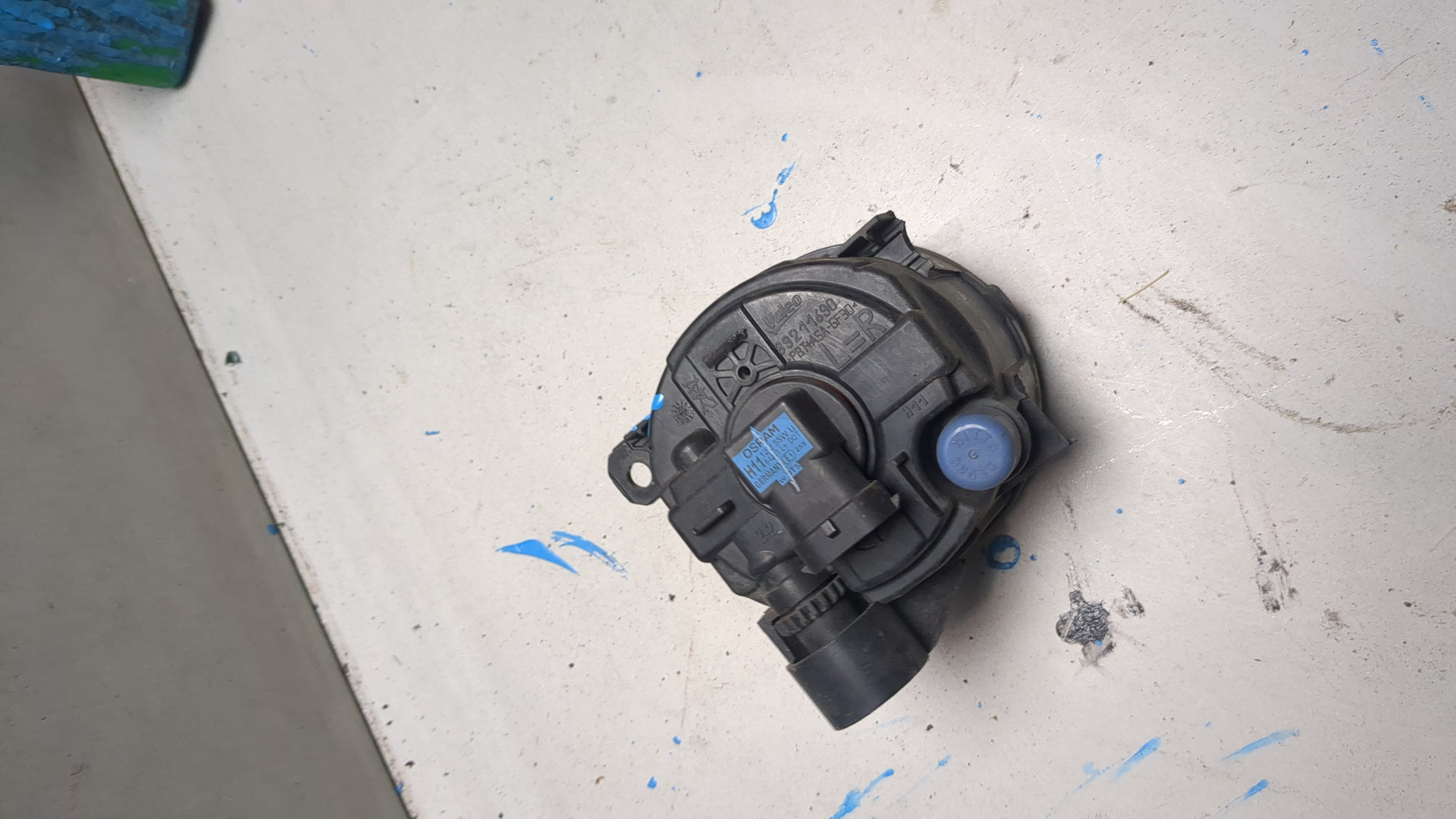 Фара противотуманная правая